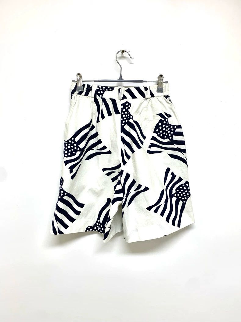Dior Dior Size M Black and white printed shorts 2501-Nextarrow Size US 30 / EU 46 - 2 Thumbnail