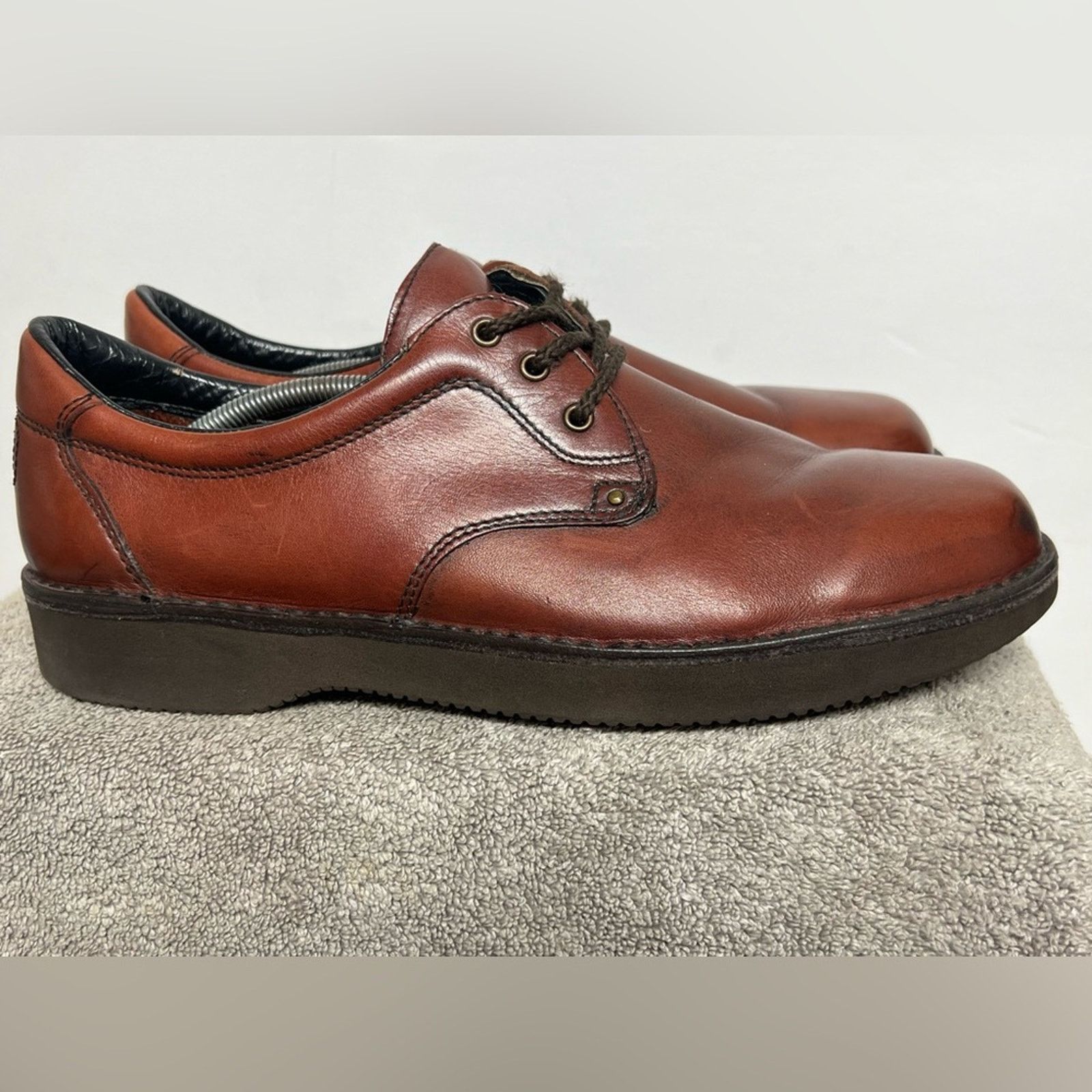 Rockport RocSports by Rockport Mens Oxford Shoes Cognac Vibram 13 M Size US 13 / EU 46 - 2 Thumbnail