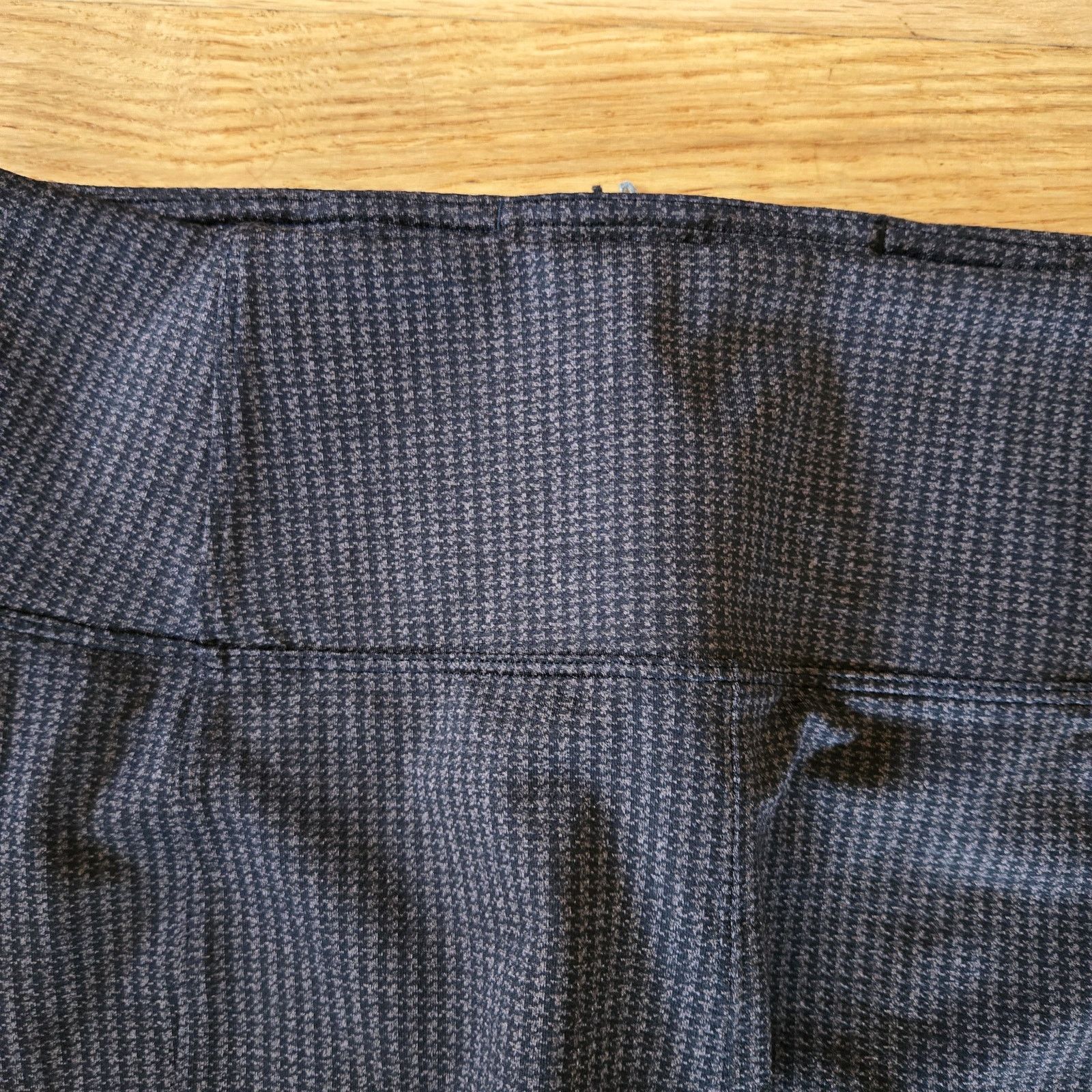 Athleta Athleta Delancey Houndstooth Tight leggings sz M Size 27" / US 4 / IT 40 - 4 Thumbnail