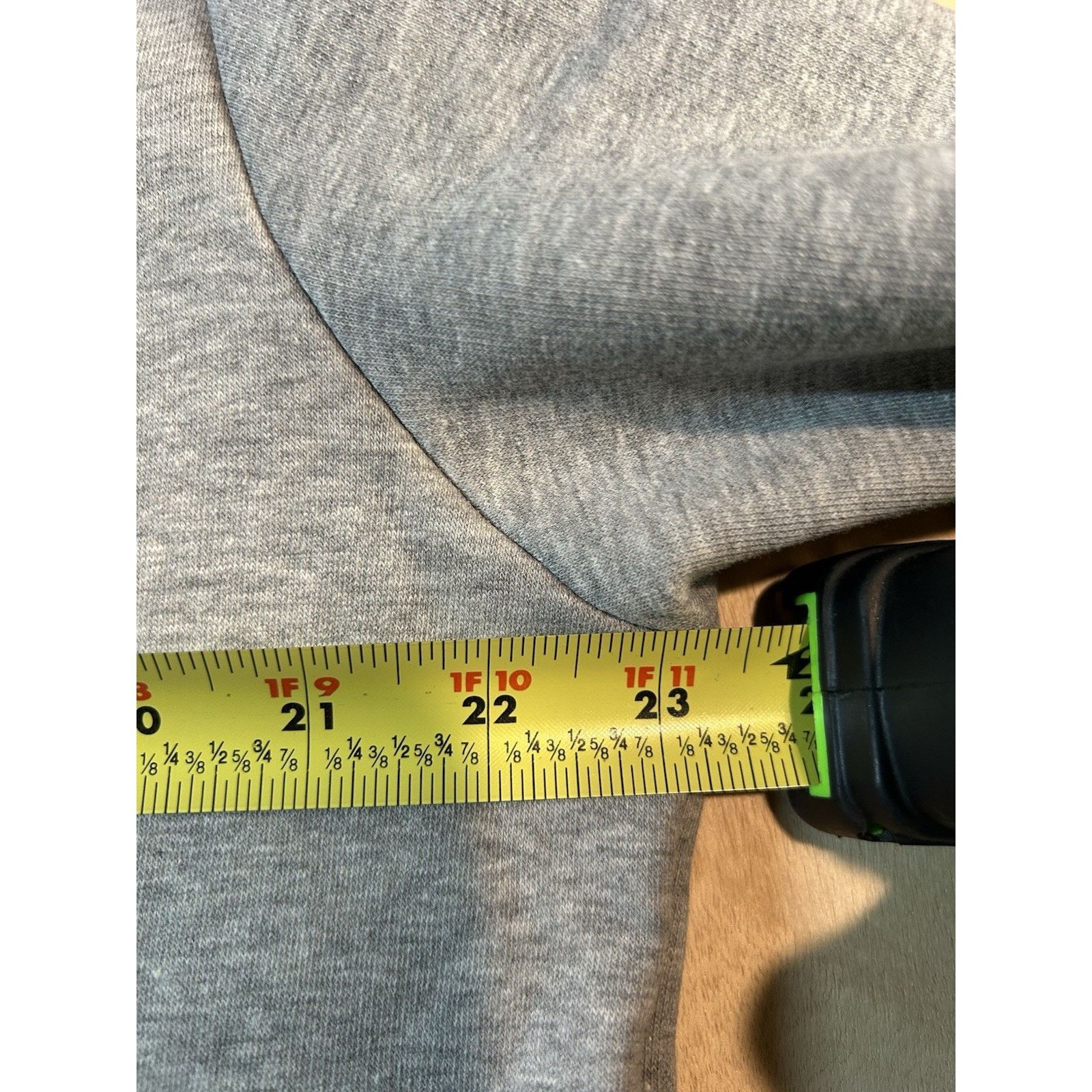 New Balance New Balance Life In Balance CrewNeck ASOS Sz M Gray New Size US M / EU 48-50 / 2 - 5 Thumbnail