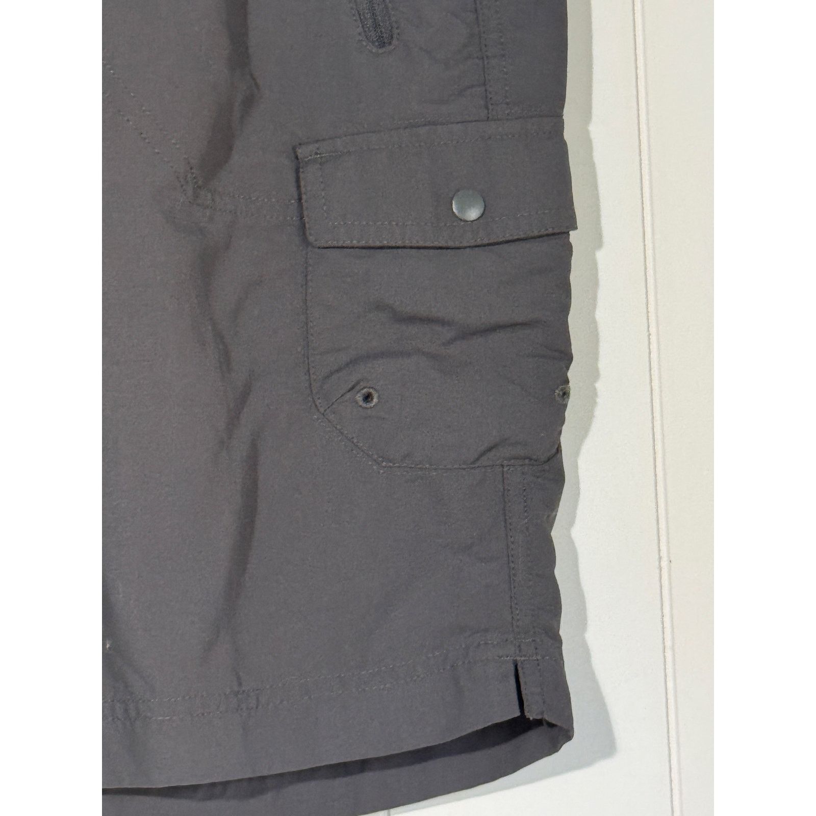 Columbia Columbia Sporty Hiking Cargo Gray Gorpcore Shorts Size 8 Size 30" / US 8 / IT 44 - 8 Thumbnail