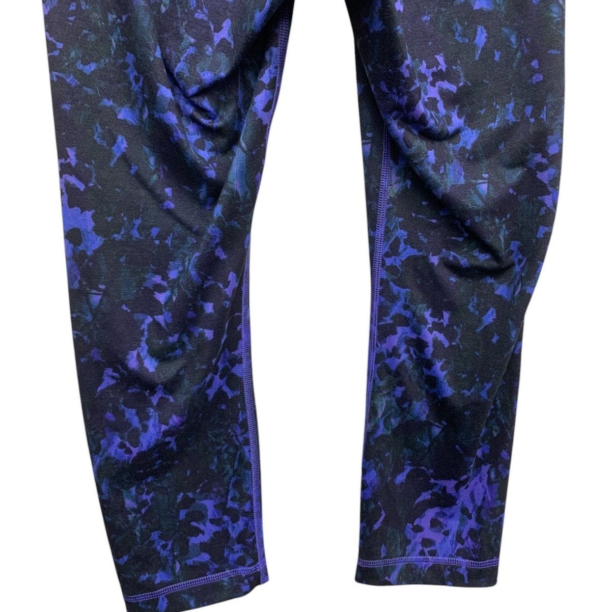 Lululemon Lululemon Wunder Under Crop II *Full-On Luon SZ 6 Size 28" / US 6 / IT 42 - 7 Thumbnail