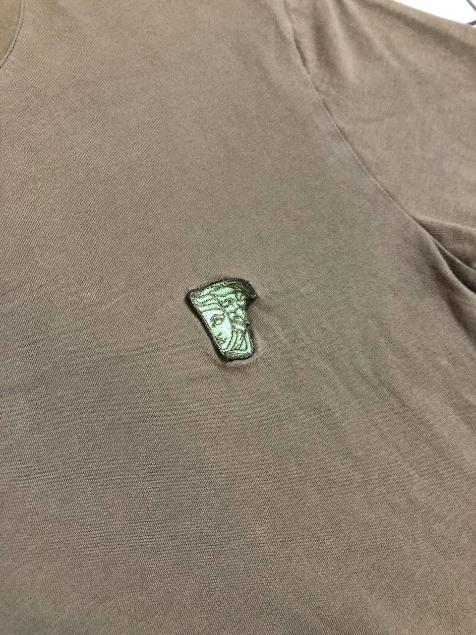 Versace Y2K Vintage Versace Rivets Green T Shirt Size US M / EU 48-50 / 2 - 6 Thumbnail