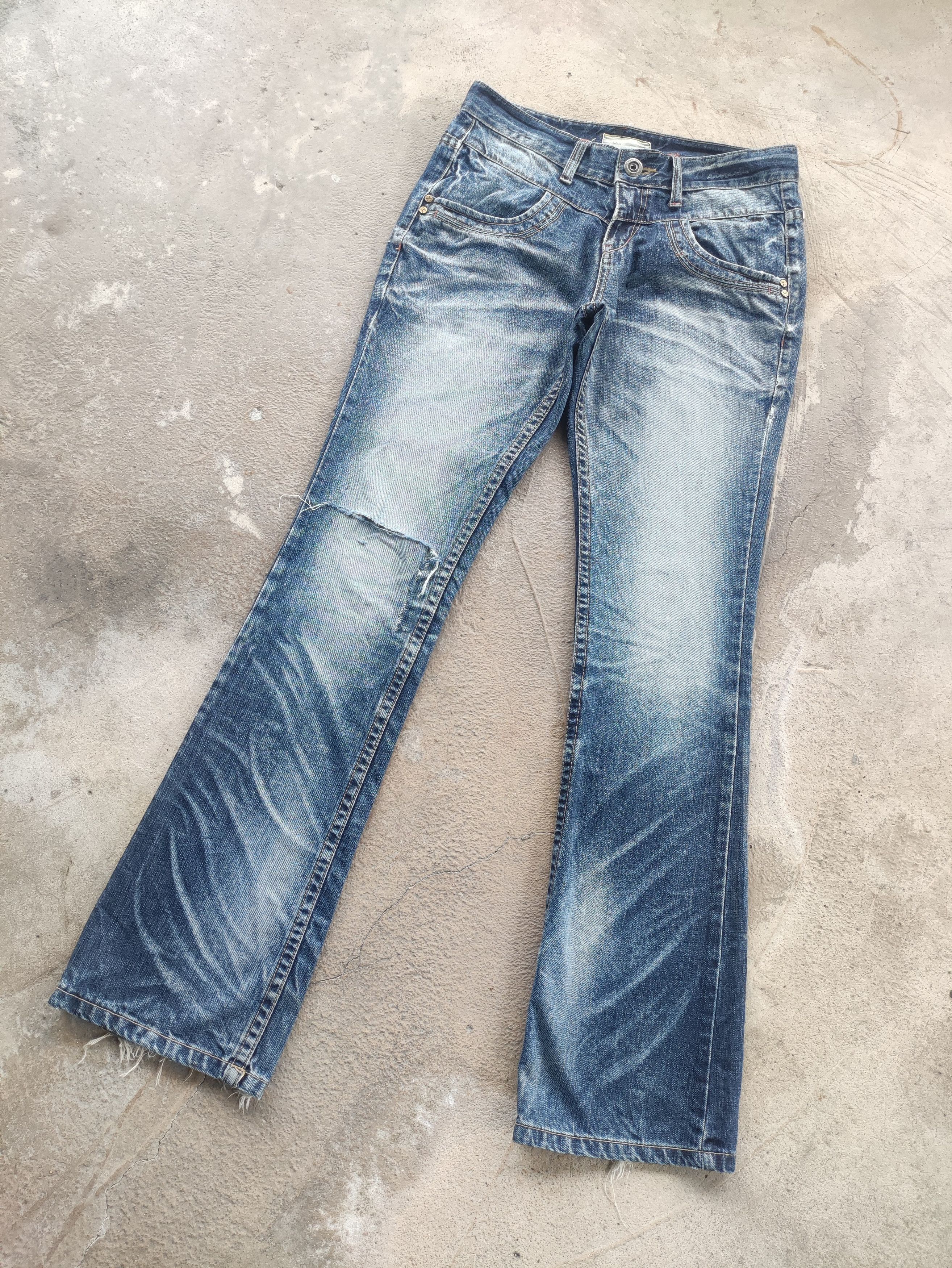 Japanese Brand Vintage Lolita Beast Flare Denim Distressed Faded Denim Size 32" / US 10 / IT 46 - 2 Thumbnail