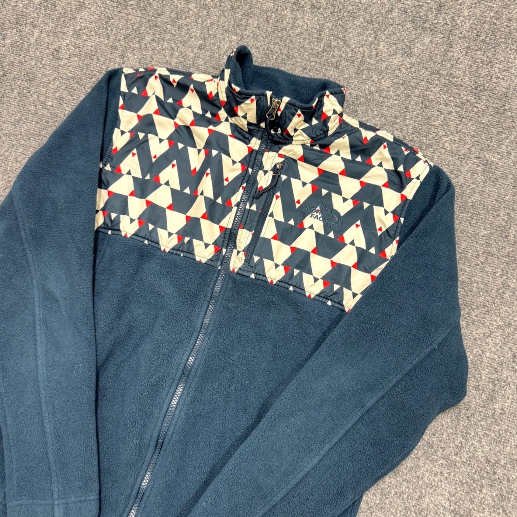 The North Face The North Face Jacket Mens Medium Multicolor Aztec Fleece Full Zip Outdoor Size US M / EU 48-50 / 2 - 2 Thumbnail