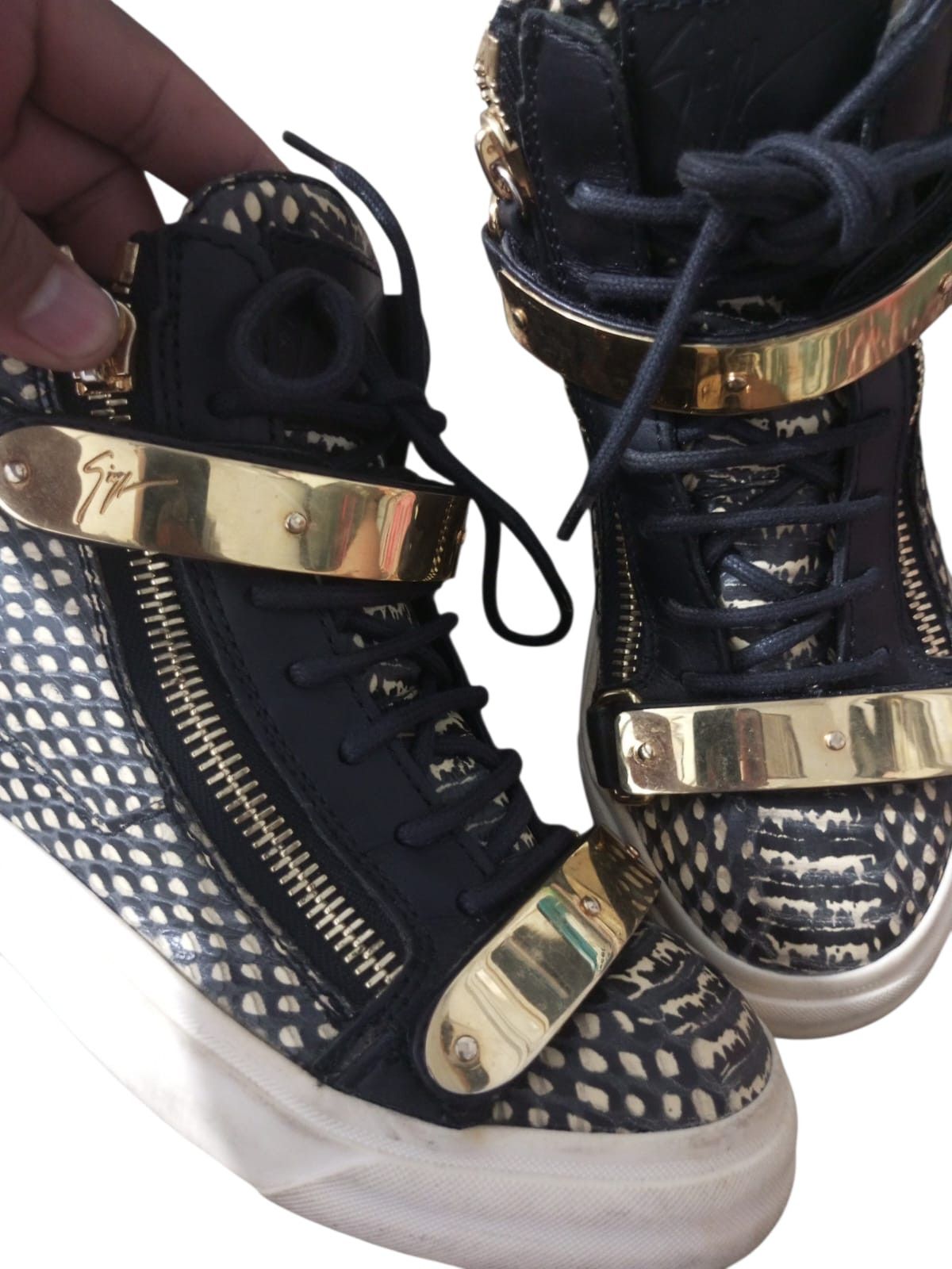 Giuseppe Zanotti Giuseppe zanotti snakes skin high top sneakers Size US 5 / IT 35 - 5 Thumbnail