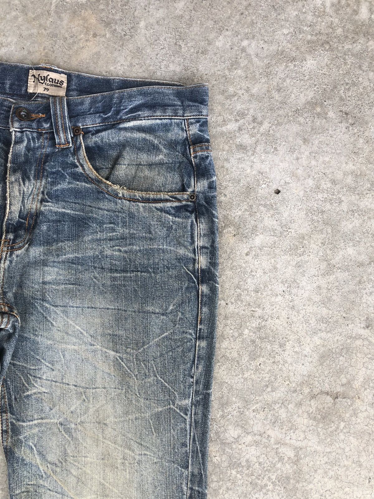 Le Grande Bleu (L.G.B.) Japanese Nylaus Flared Jeans Distressed Jeans Size US 31 - 5 Thumbnail