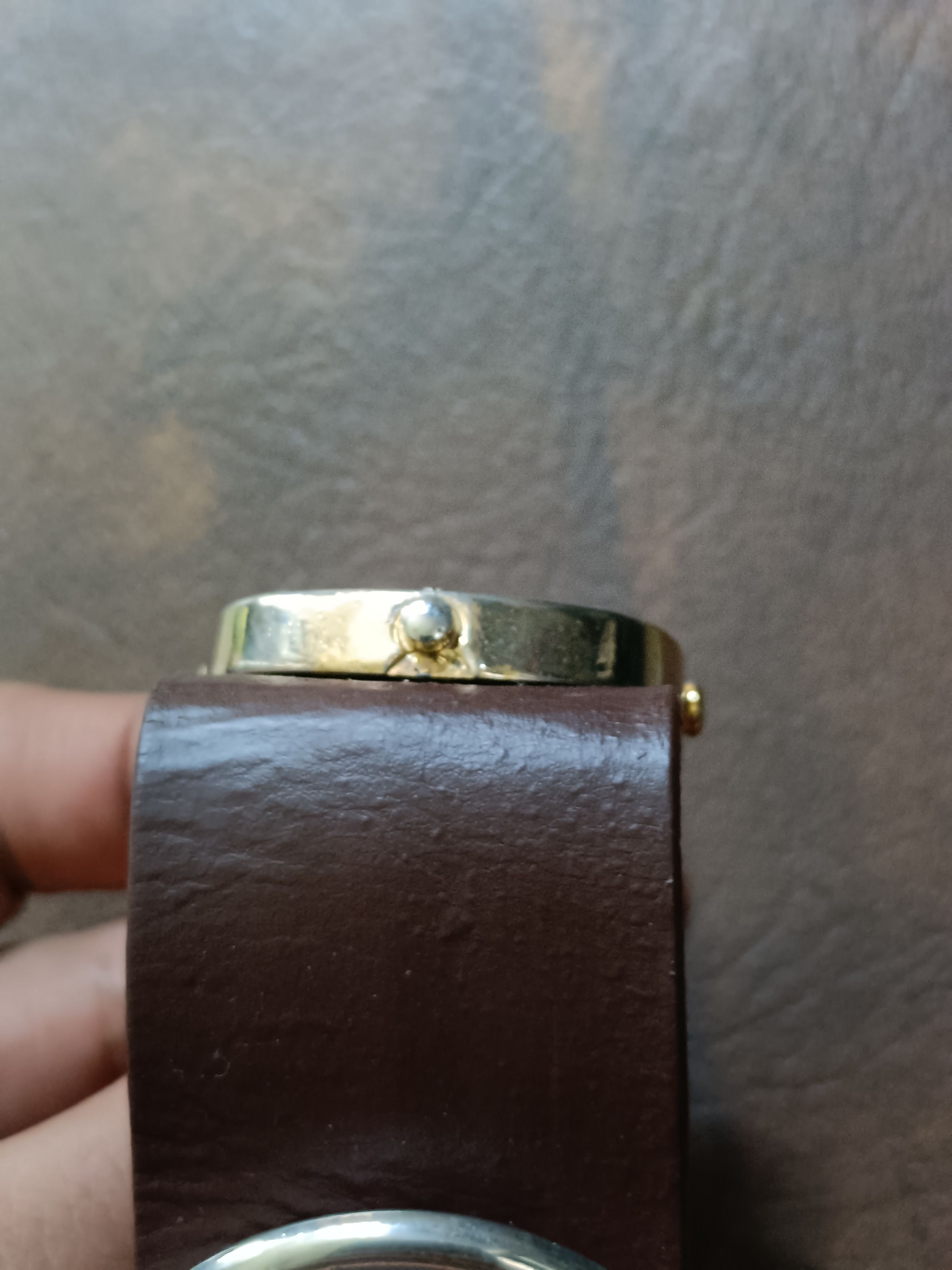 Guess × Vintage Vintage guess cuff gold tone watch Size ONE SIZE - 9 Thumbnail