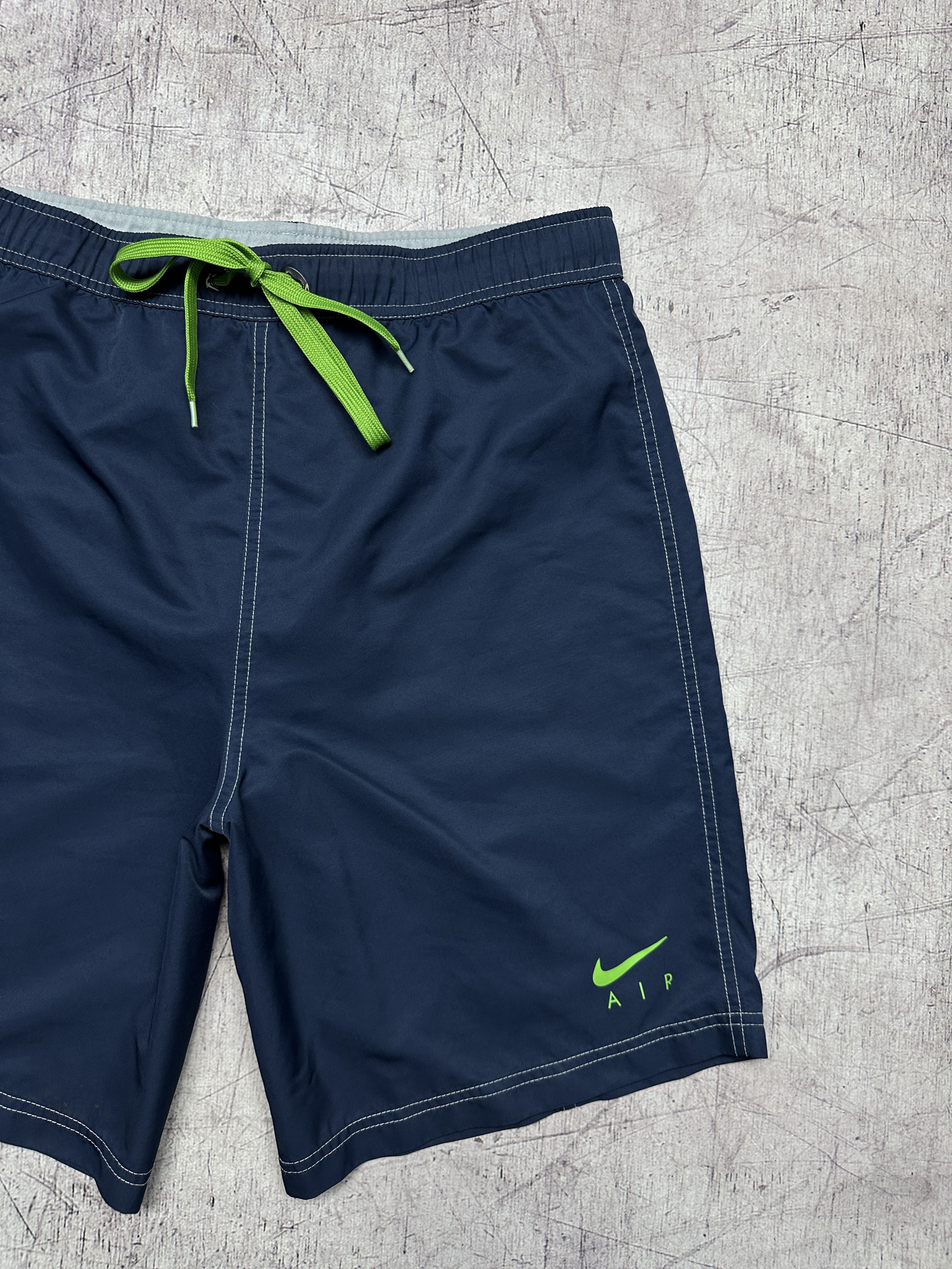 Nike Nike Air Vintage Mens Nylon Shorts Size US 32 / EU 48 - 2 Thumbnail