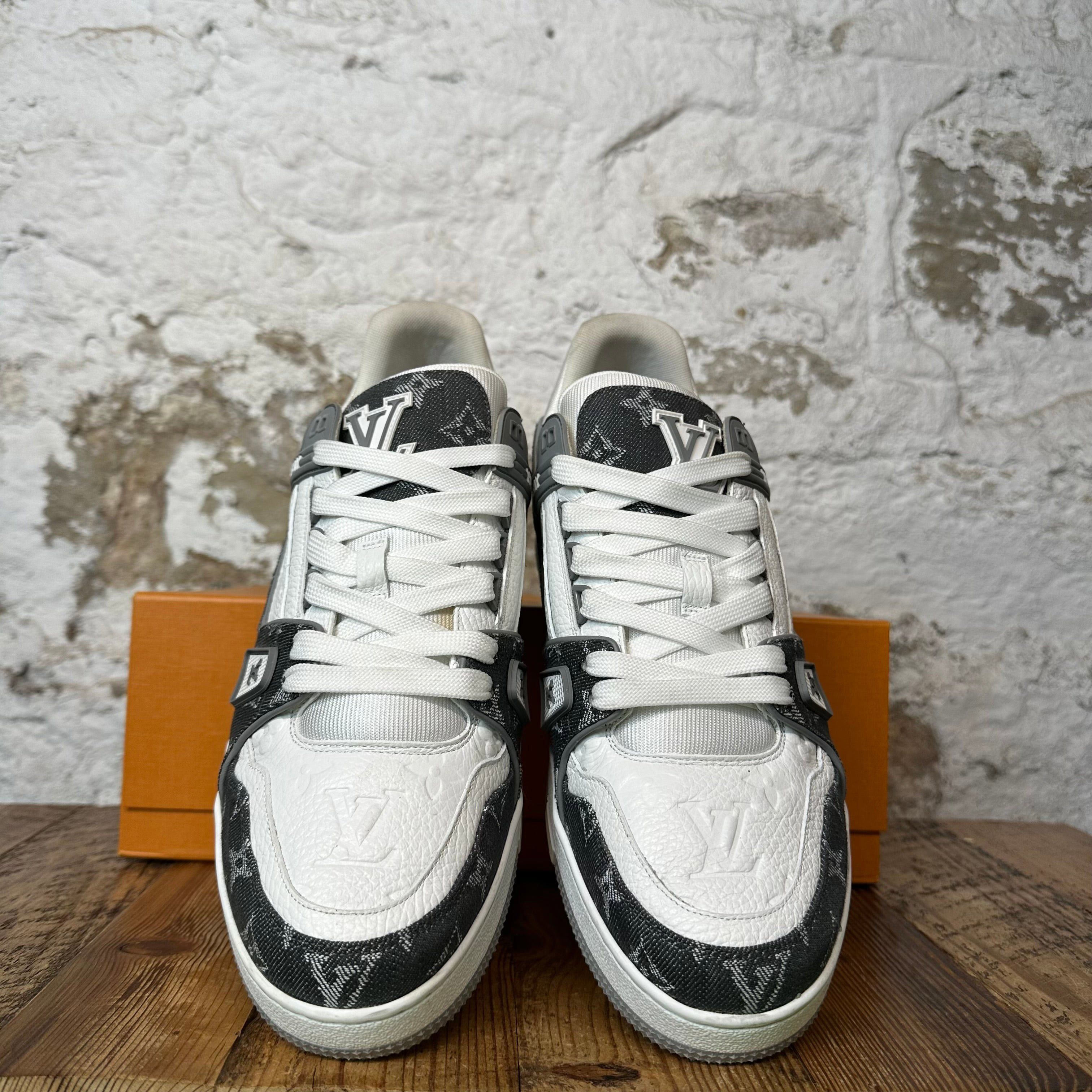 Louis Vuitton Louis Vuitton Grey Monogram Trainer Sneaker Sz 11 (9.5LV) Size US 11 / EU 44 - 3 Thumbnail