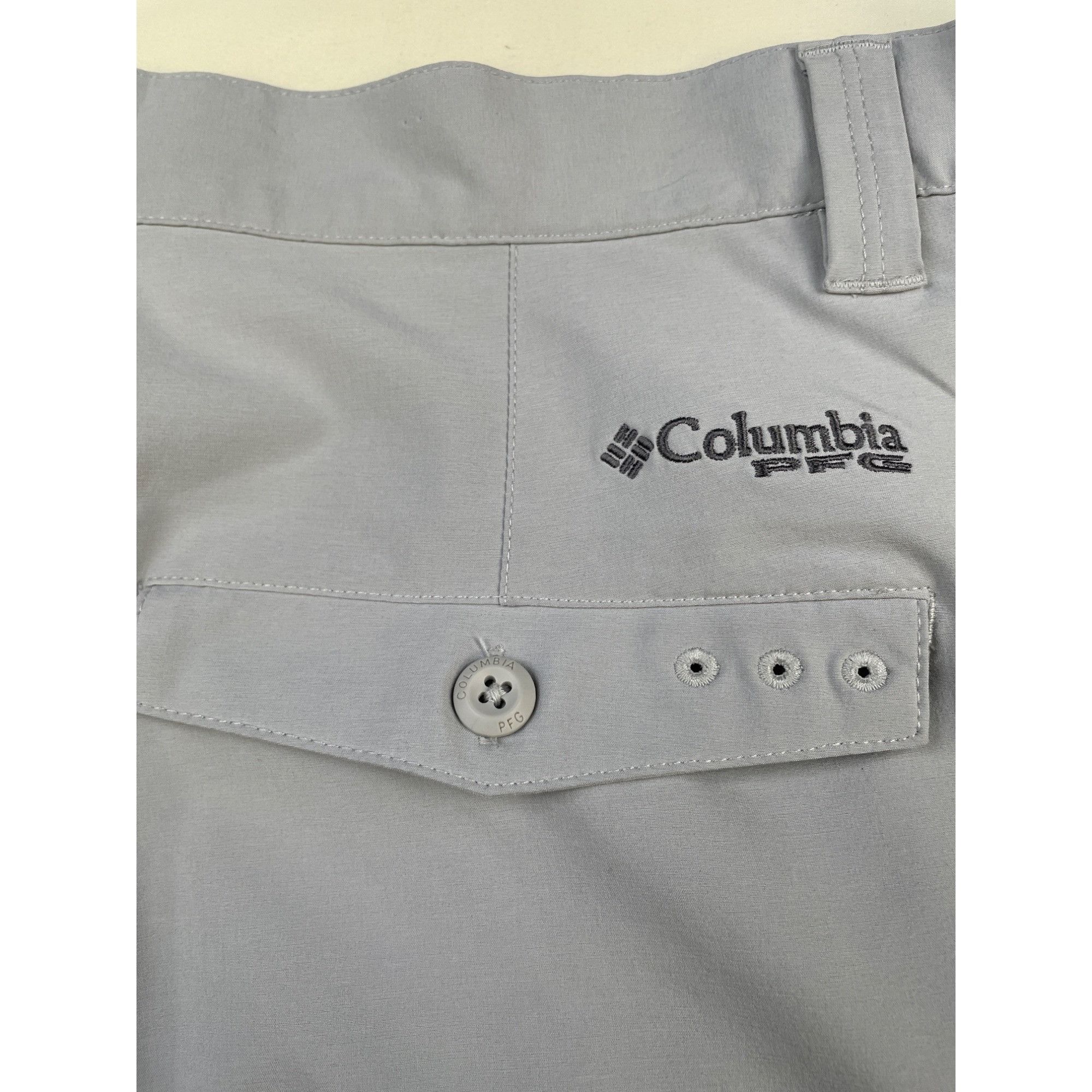 Columbia Columbia Men's Light Gray PFG light weight Flat front Shorts Size US 36 / EU 52 - 4 Thumbnail
