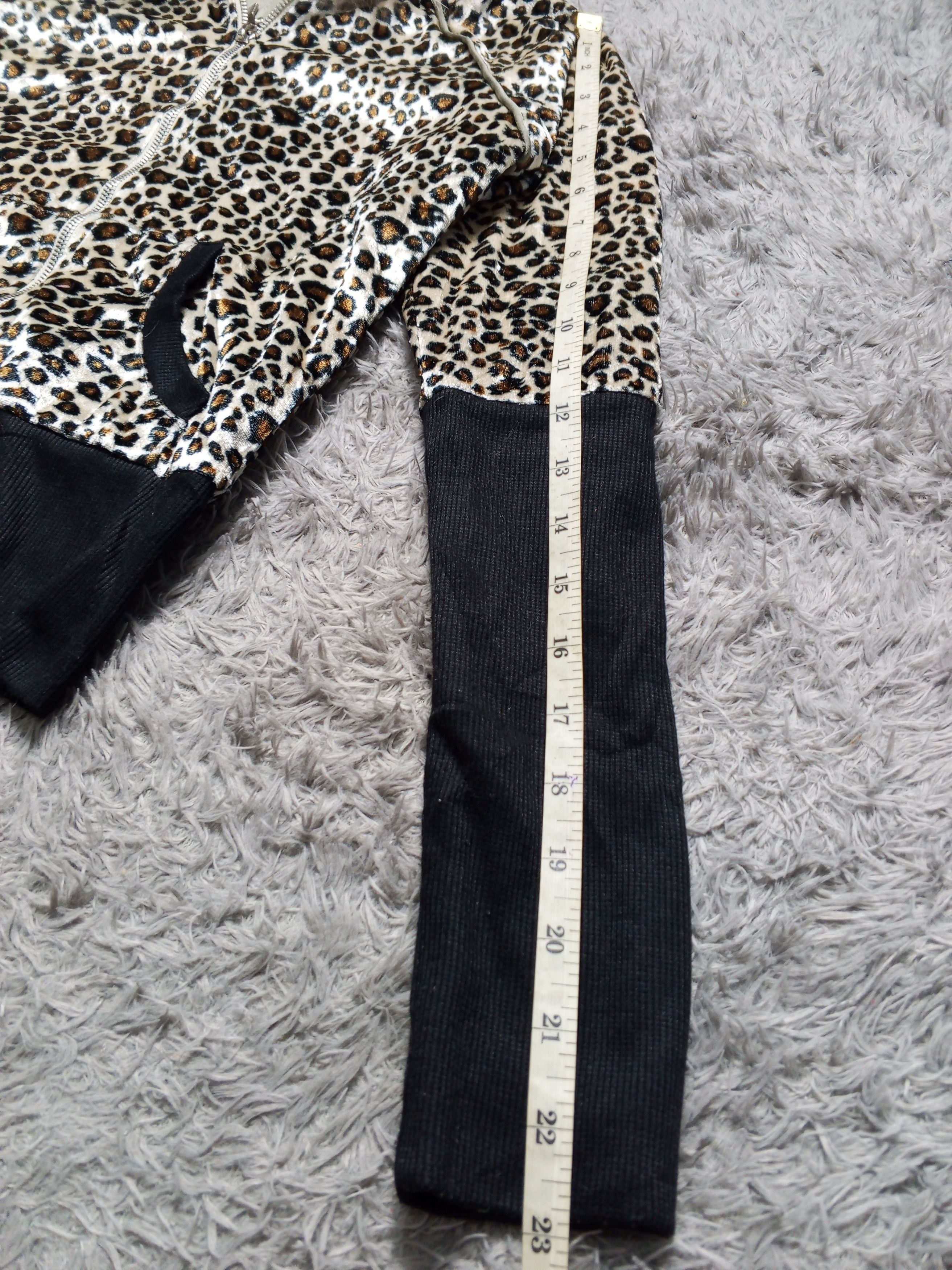 Japanese Brand Japan Brand Leopard harajuku Style Fur Hoodie Size S / US 4 / IT 40 - 4 Thumbnail