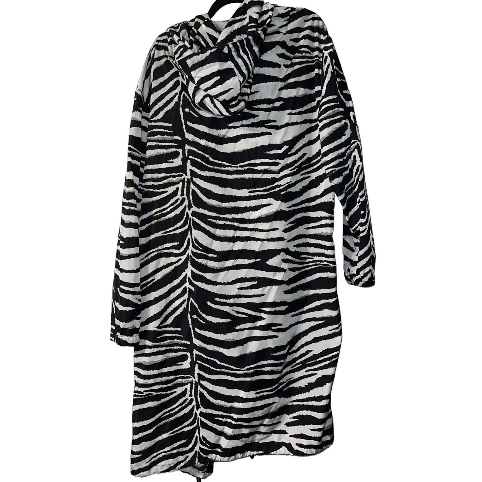 Dries Van Noten Dries Van Noten Zebra Print Rain Coat Size US M / EU 48-50 / 2 - 3 Thumbnail