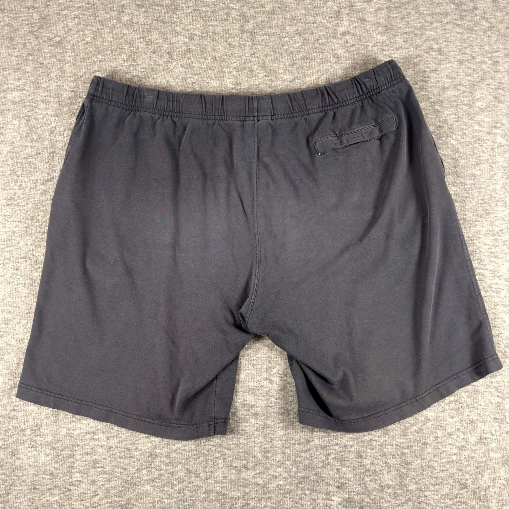 Nike VINTAGE Nike Shorts Mens 2XL Gray Athletic Lounge Spellout Y2K Size US 39 - 7 Thumbnail