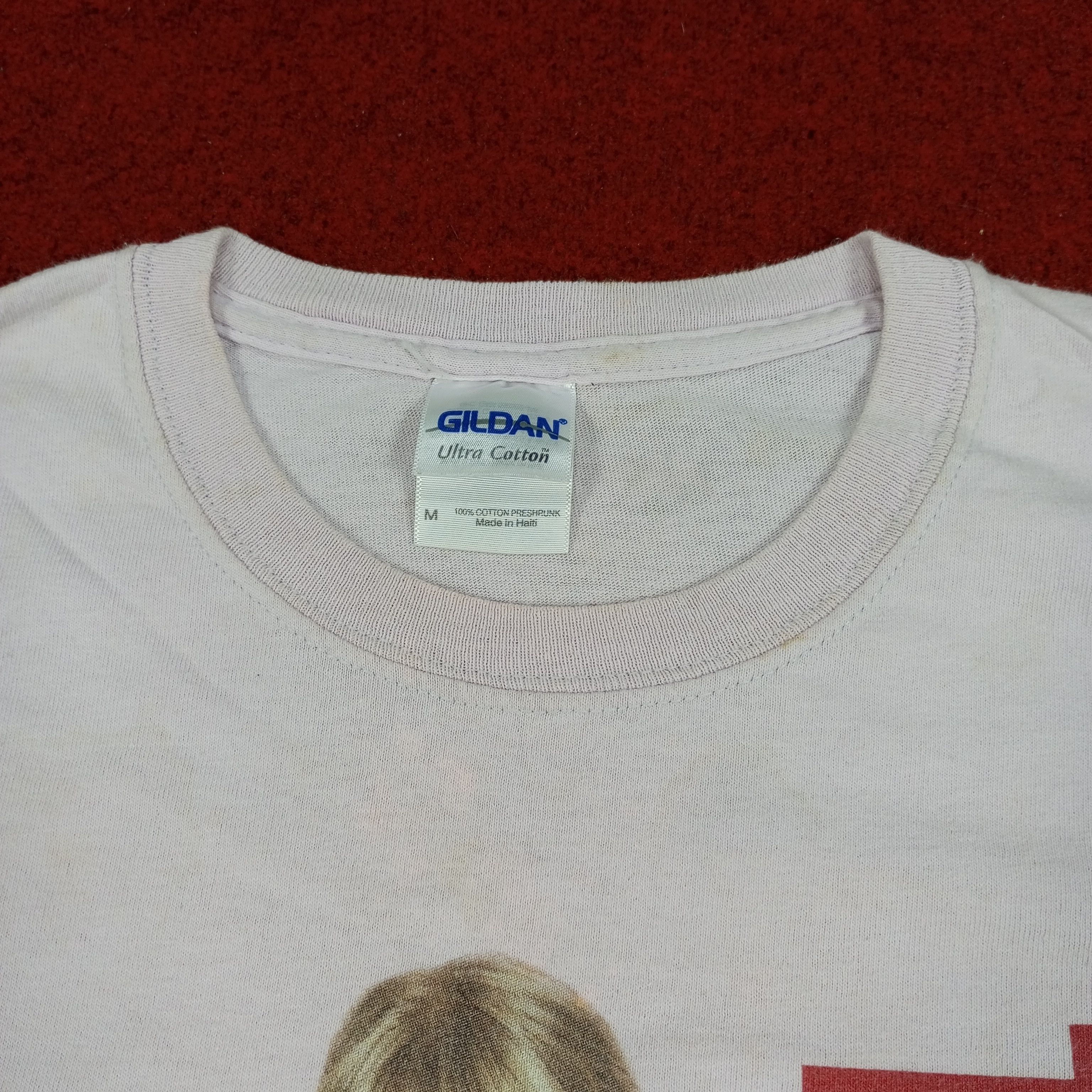 Band Tees × Vintage Taylor Swift Singer Music Red Tour Tshirt Size US M / EU 48-50 / 2 - 7 Thumbnail
