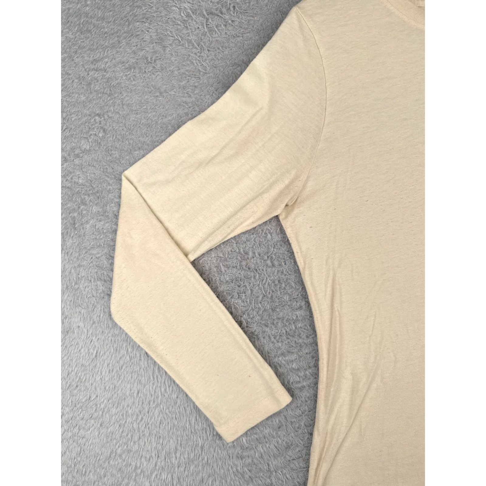 The North Face The North Face Women's T-Shirt Large Yellow Cotton Casual Crew Neck Short Sleeve Size L / US 10 / IT 46 - 3 Thumbnail