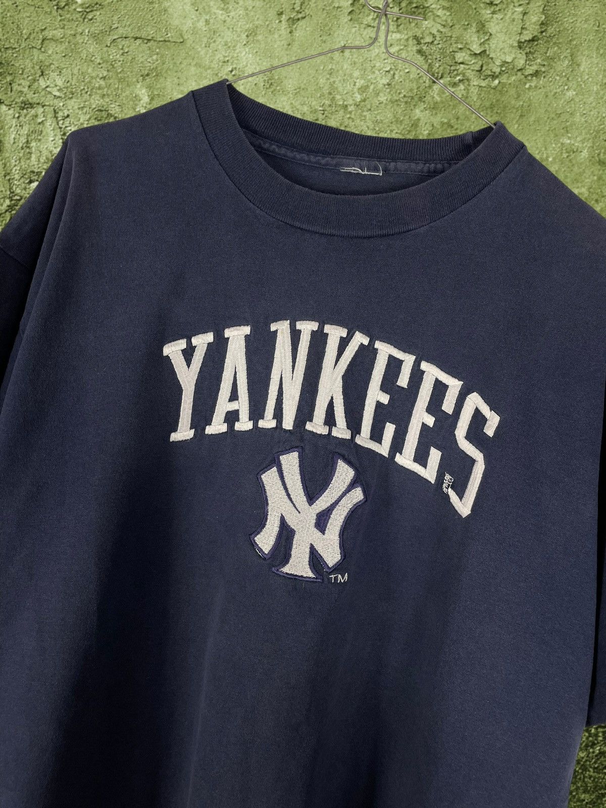 Majestic Vintage Majestic New York Yankees Embroidered T-Shirt 90s Size US M / EU 48-50 / 2 - 2 Thumbnail