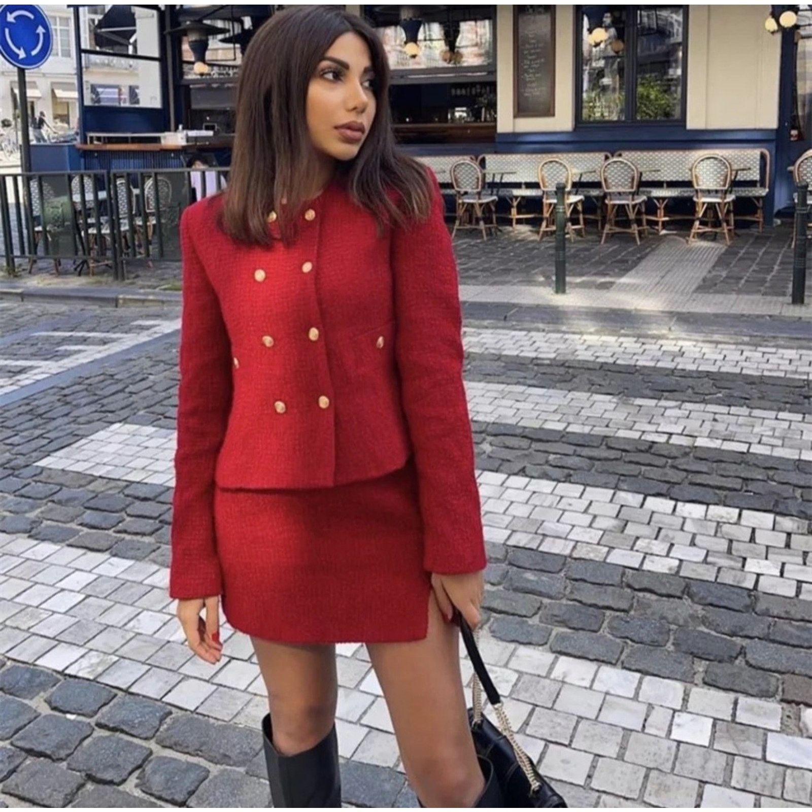 Zara ZARA Tweed Red Mini Skirt Red Slit With Belt Loops Size S Size 25" / US 0 / IT 36 - 4 Thumbnail