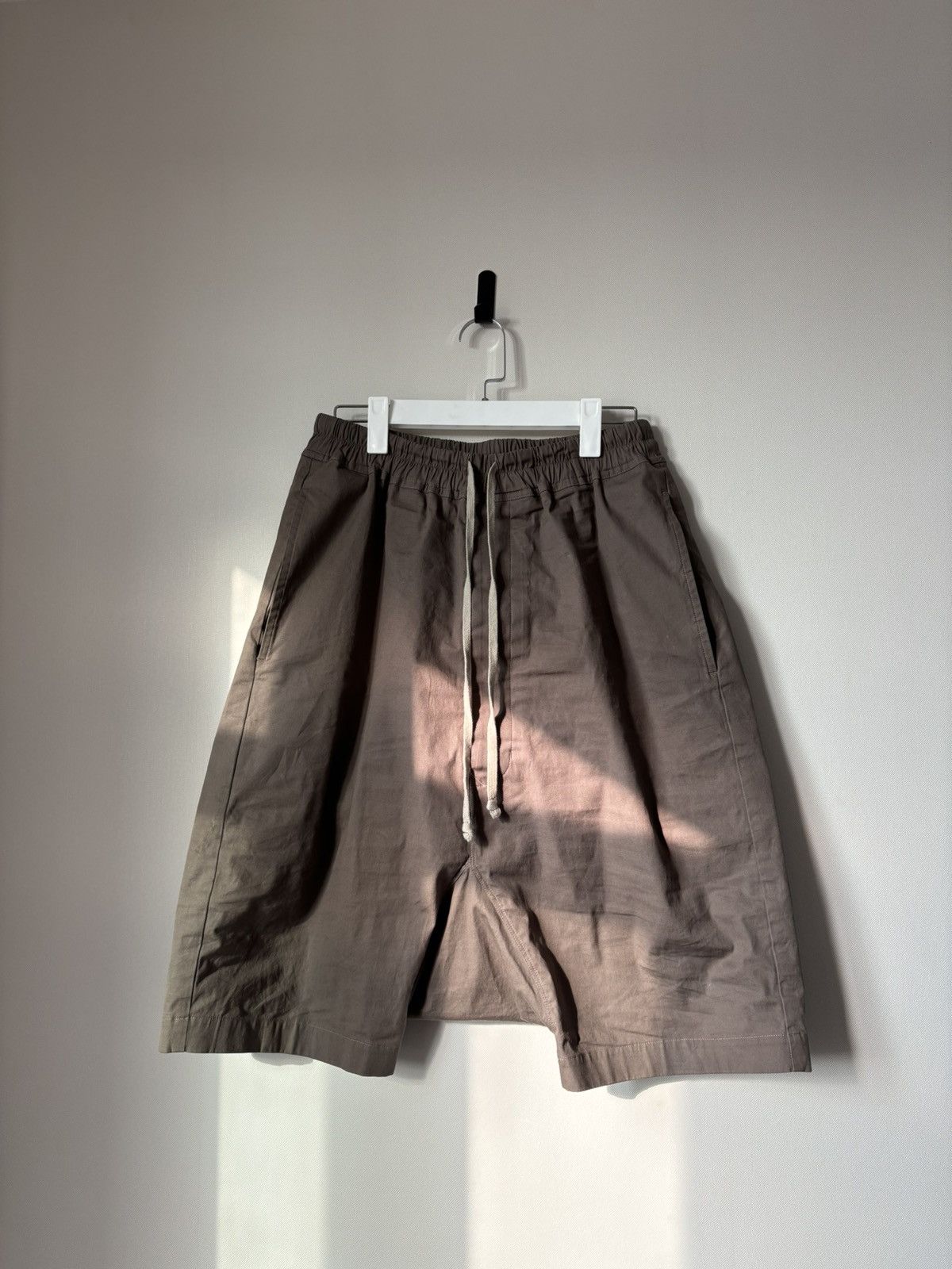Rick Owens Rick Owens pod shorts Size US 32 / EU 48 - 1 Thumbnail