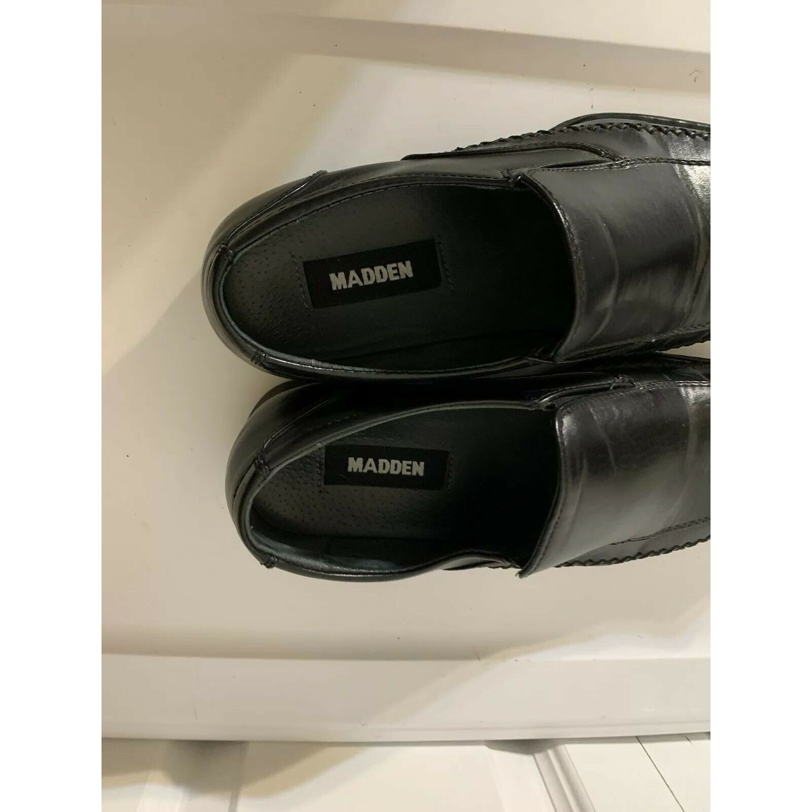 Madden NYC Madden Mens Black Dress Loafers Slip Ons Trace 9.5 M Size US 9.5 / EU 42-43 - 2 Thumbnail