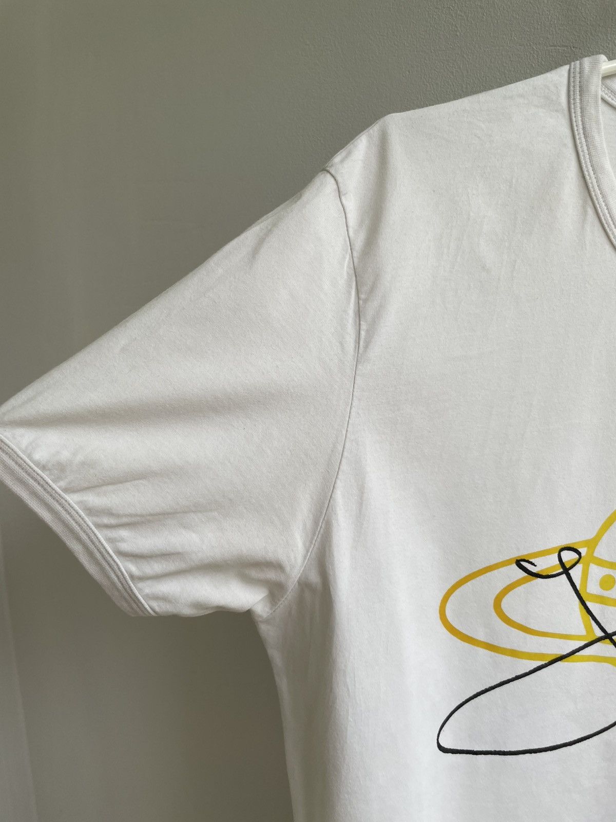 Vivienne Westwood Vivienne Westwood Anglomania Big Logo Orb Ehite T-shirt Rare Size US XL / EU 56 / 4 - 5 Thumbnail
