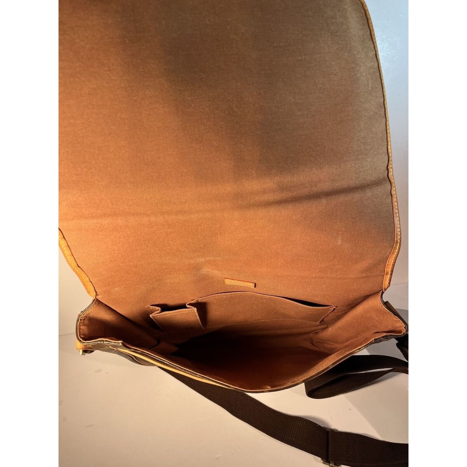 Louis Vuitton Louis Vuitton LV Bosphore Messenger Shoulder Bag Crossbody R Size ONE SIZE - 6 Thumbnail
