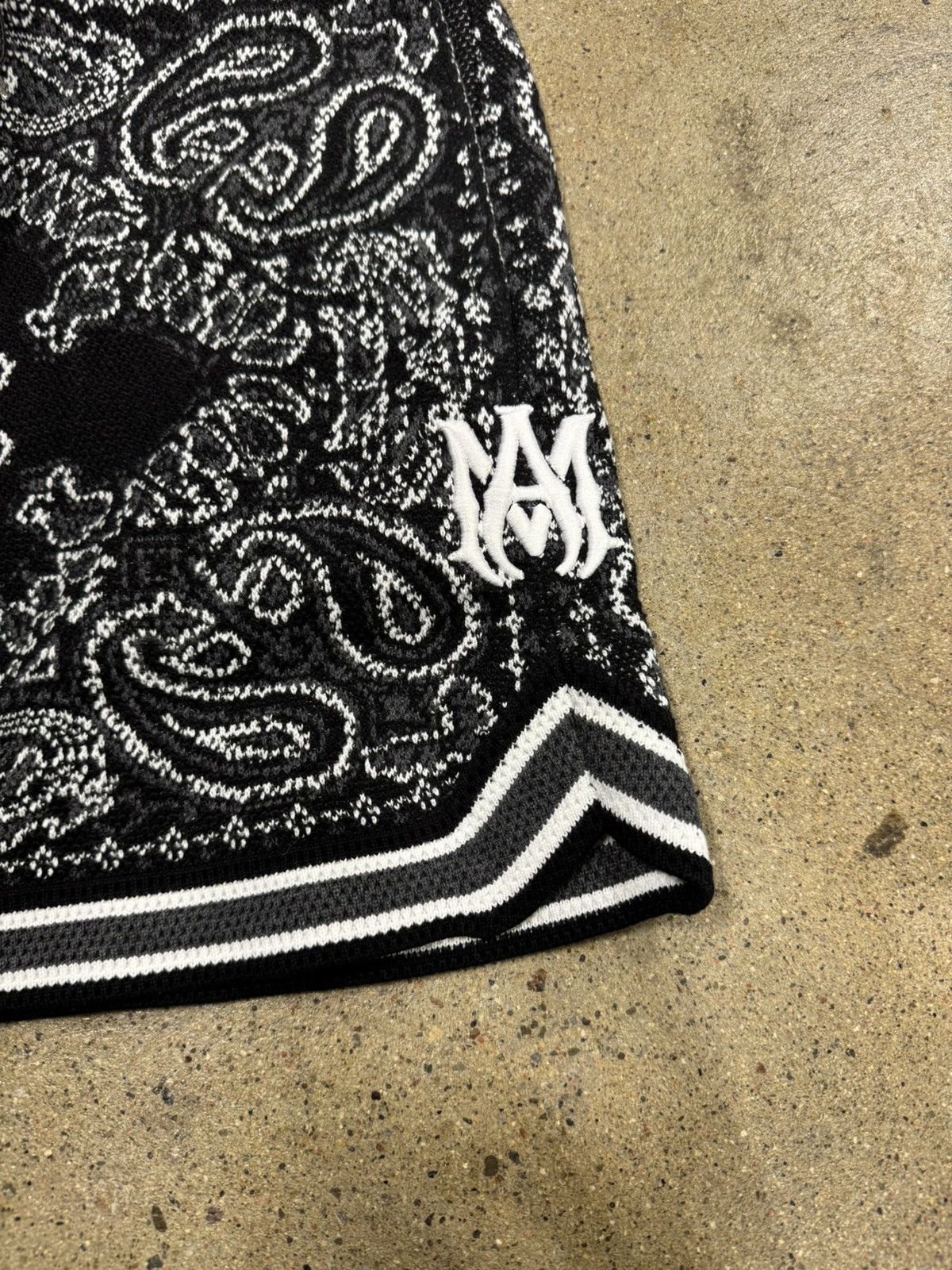 Amiri Amiri Bandana MA Shorts NEW 1000$ Size US 28 / EU 44 - 2 Thumbnail