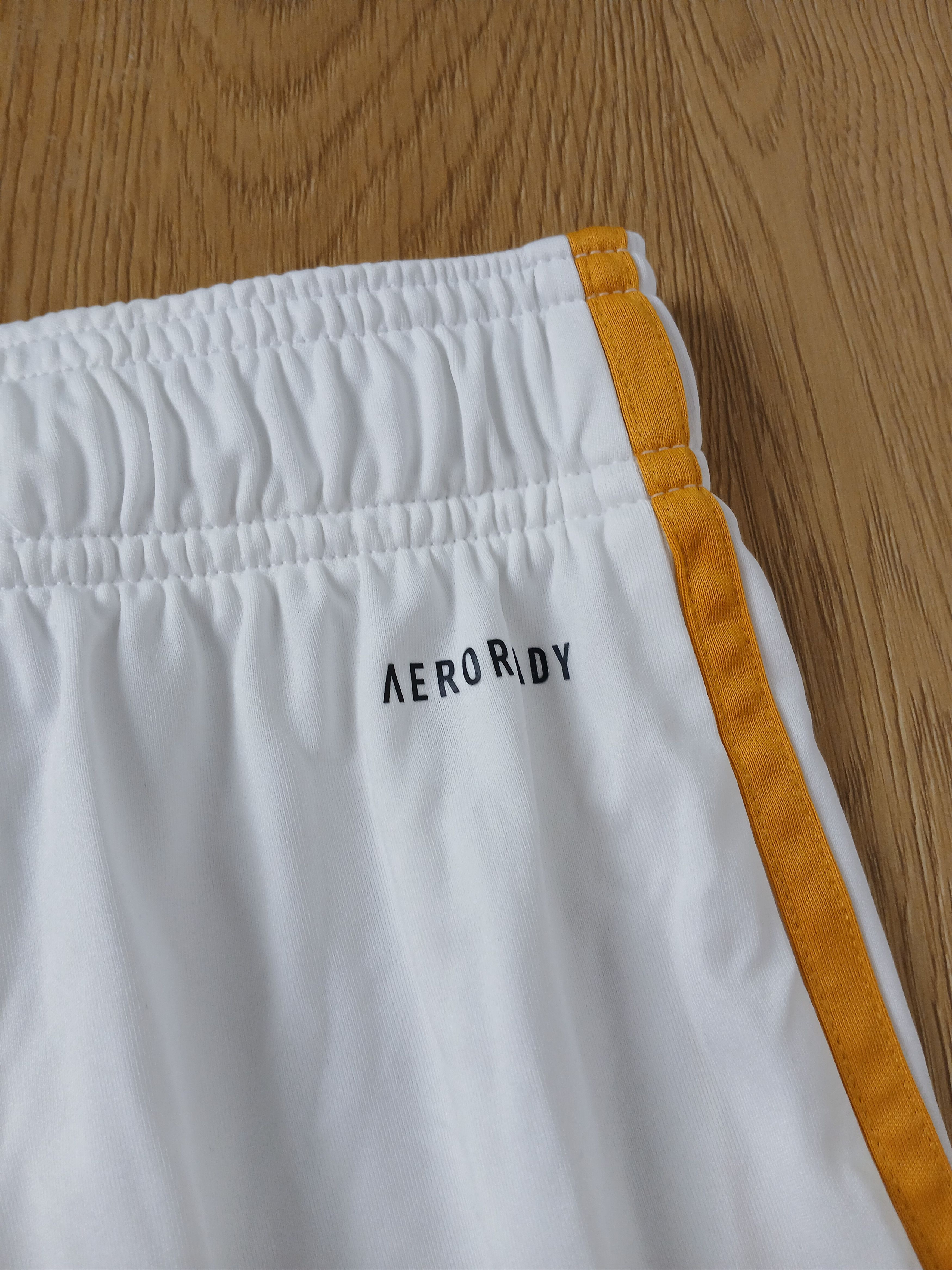 Adidas New Real Madrid Football Shorts size S Size US 28 / EU 44 - 5 Thumbnail