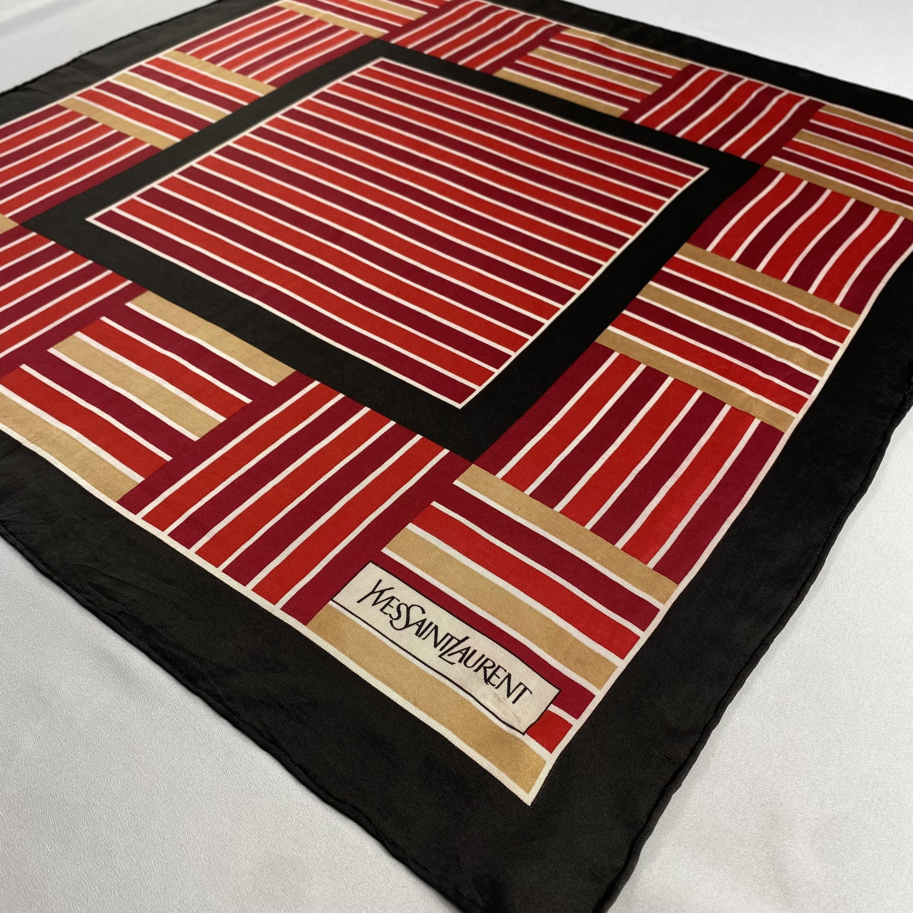 Vintage Yves Saint Laurent Bandana/ Handkerchief / Neckerchief-P1338 Size ONE SIZE - 2 Thumbnail