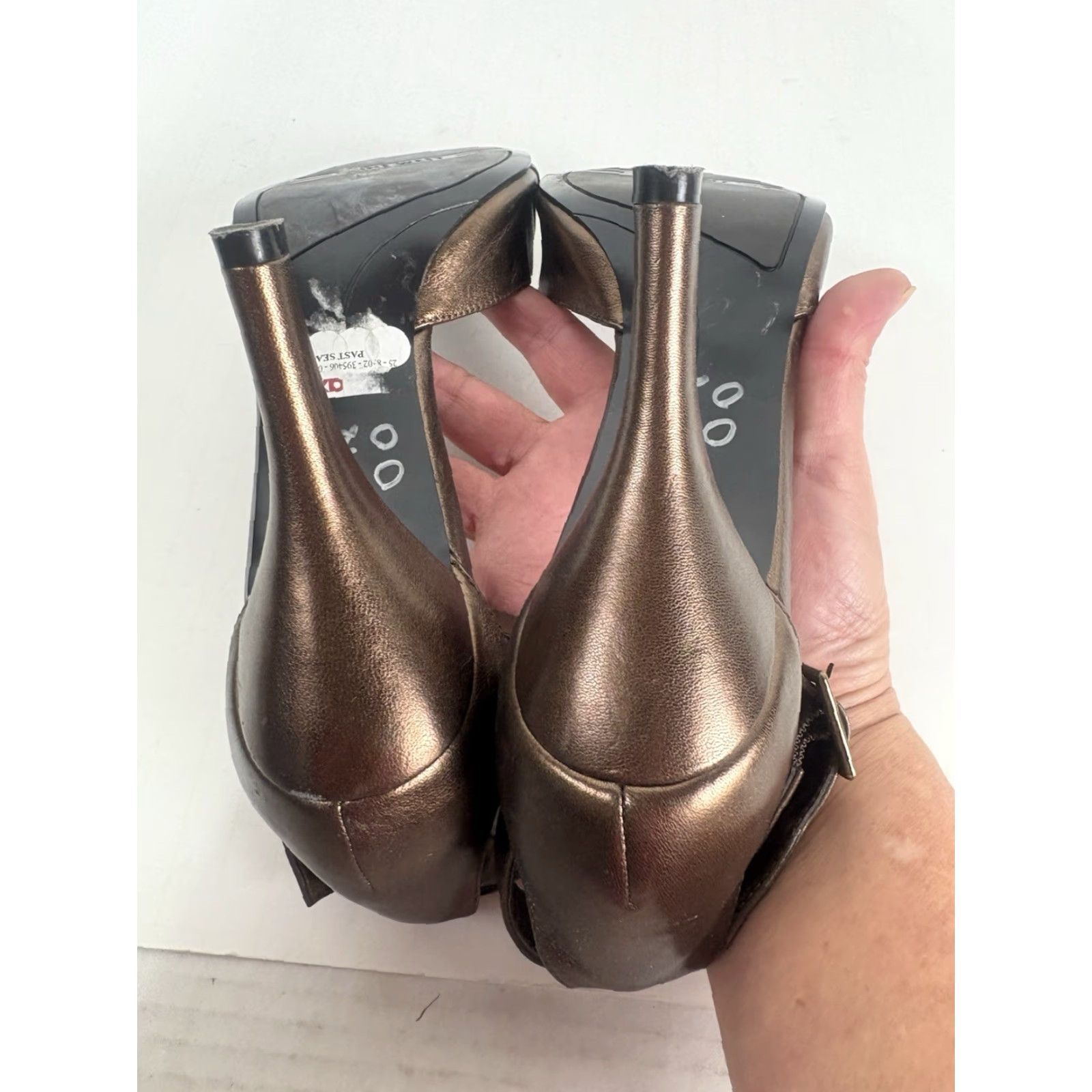 Nine West Nine West Bronze Leather Slingback Pointed Toe Heels 4in Womens Size 7.5M Size US 8 / IT 38 - 8 Thumbnail