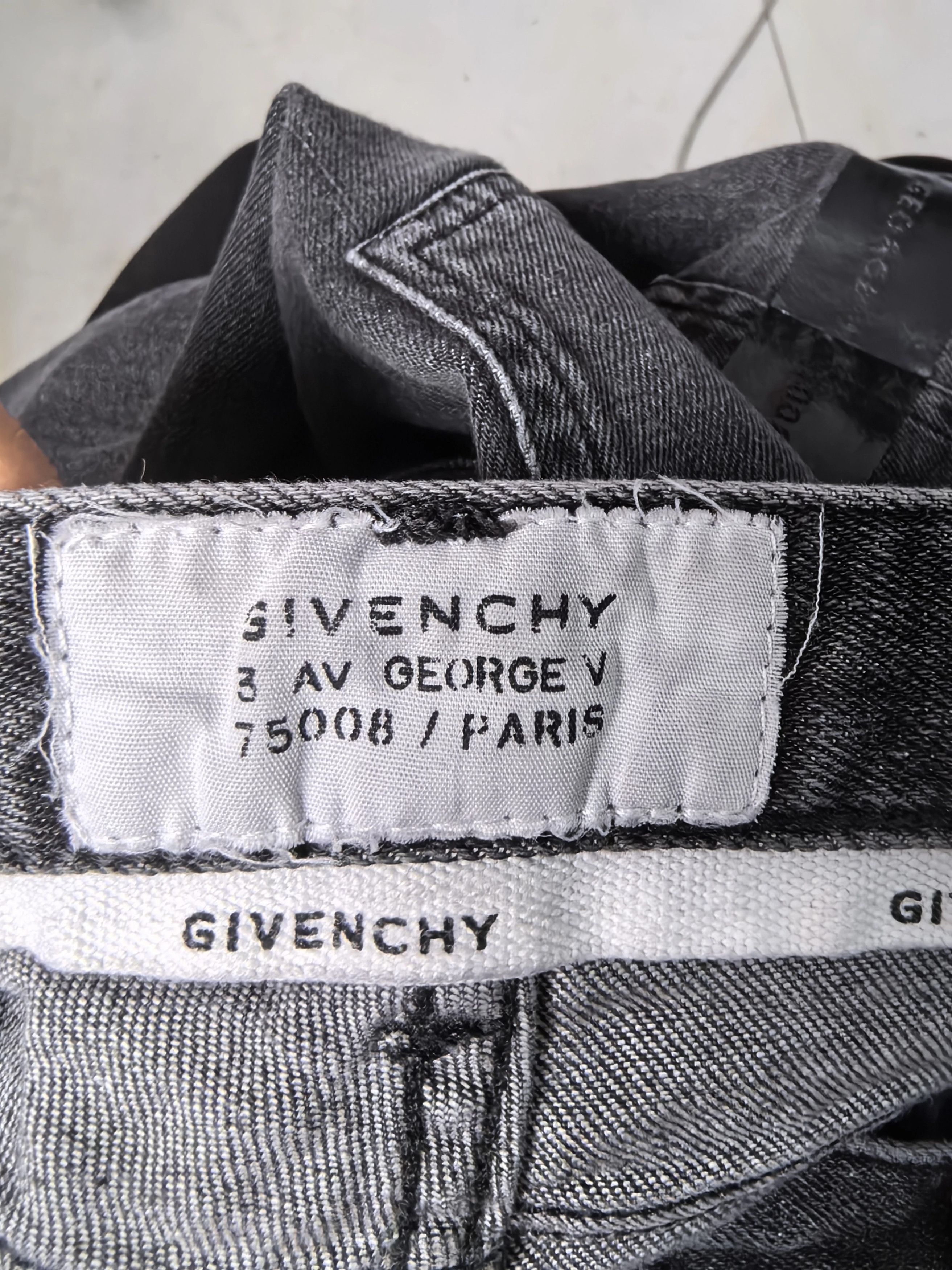 Givenchy Givenchy Authentic Denim Jeans Size US 33 - 3 Thumbnail