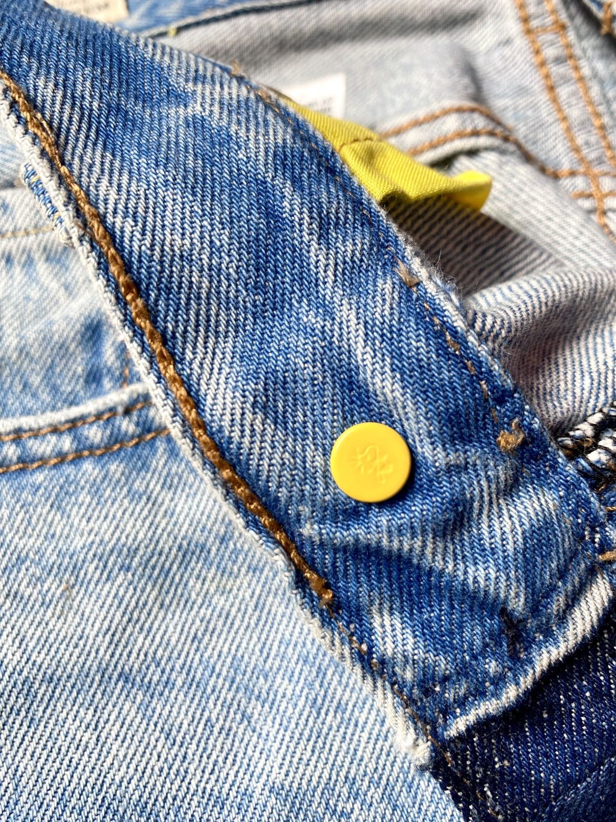 Levi's Levis 501 x Peanuts Snoopy Light Blue Jeans Size 28" / US 6 / IT 42 - 16 Thumbnail
