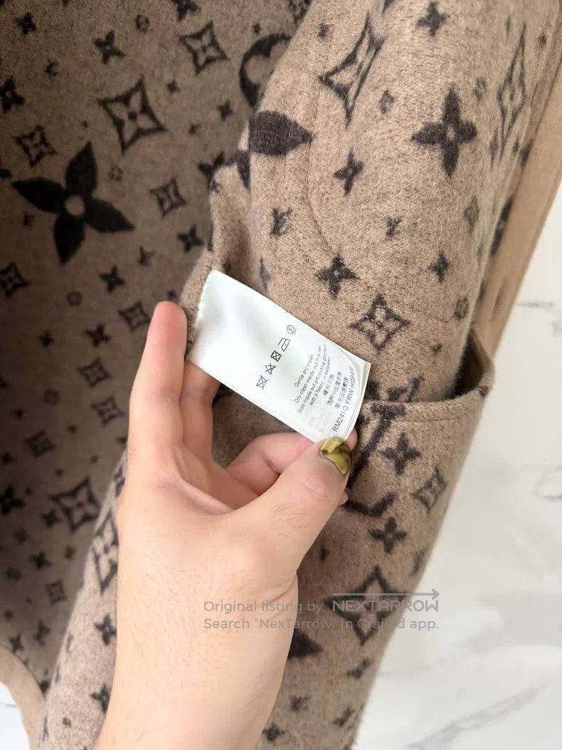 Louis Vuitton Louis Vuitton Khaki double-sided cashmere coat with full p Size US XS / EU 42 / 0 - 5 Thumbnail