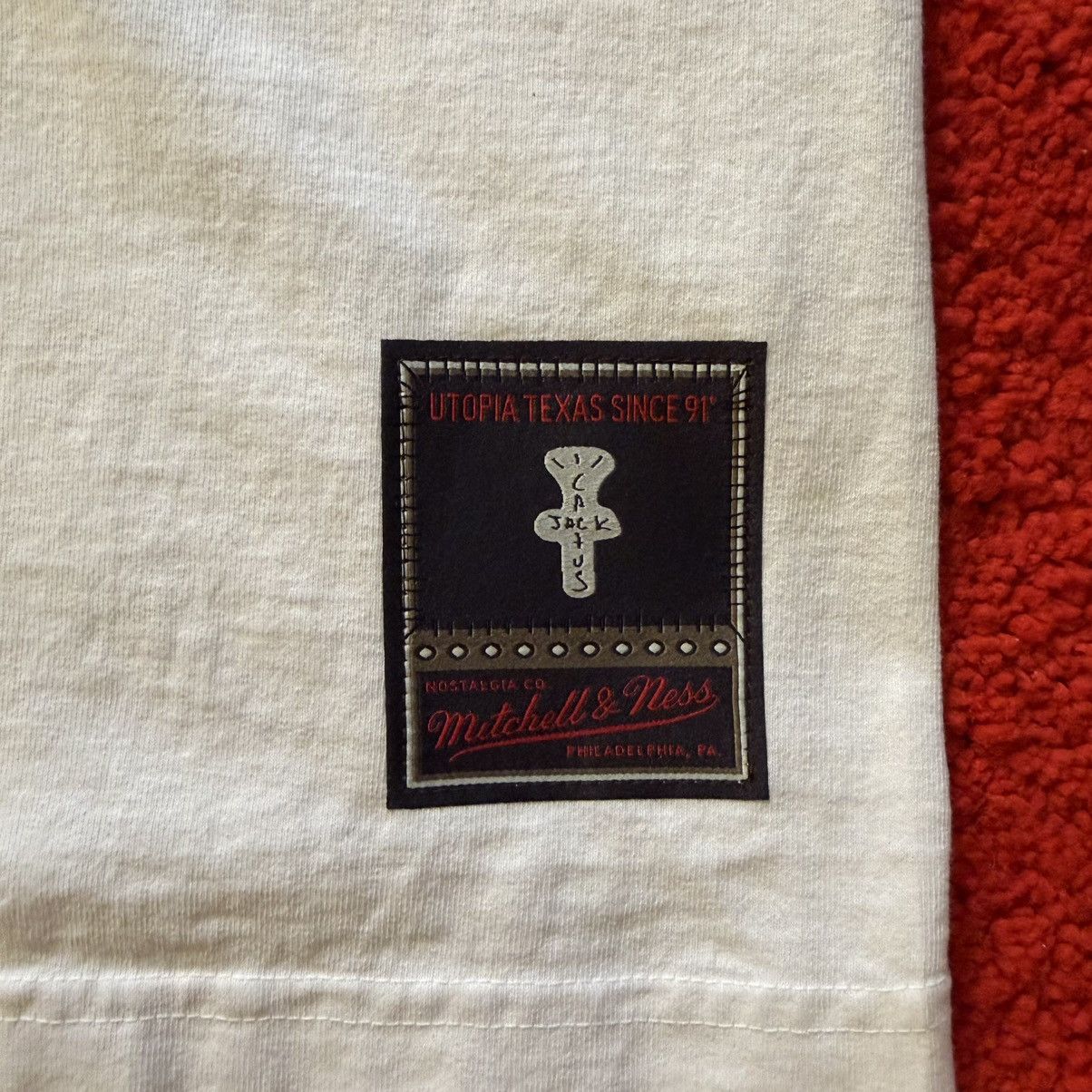 Mitchell & Ness × Travis Scott Northeastern Huskies Hand-Drawn Tee Size US M / EU 48-50 / 2 - 4 Thumbnail