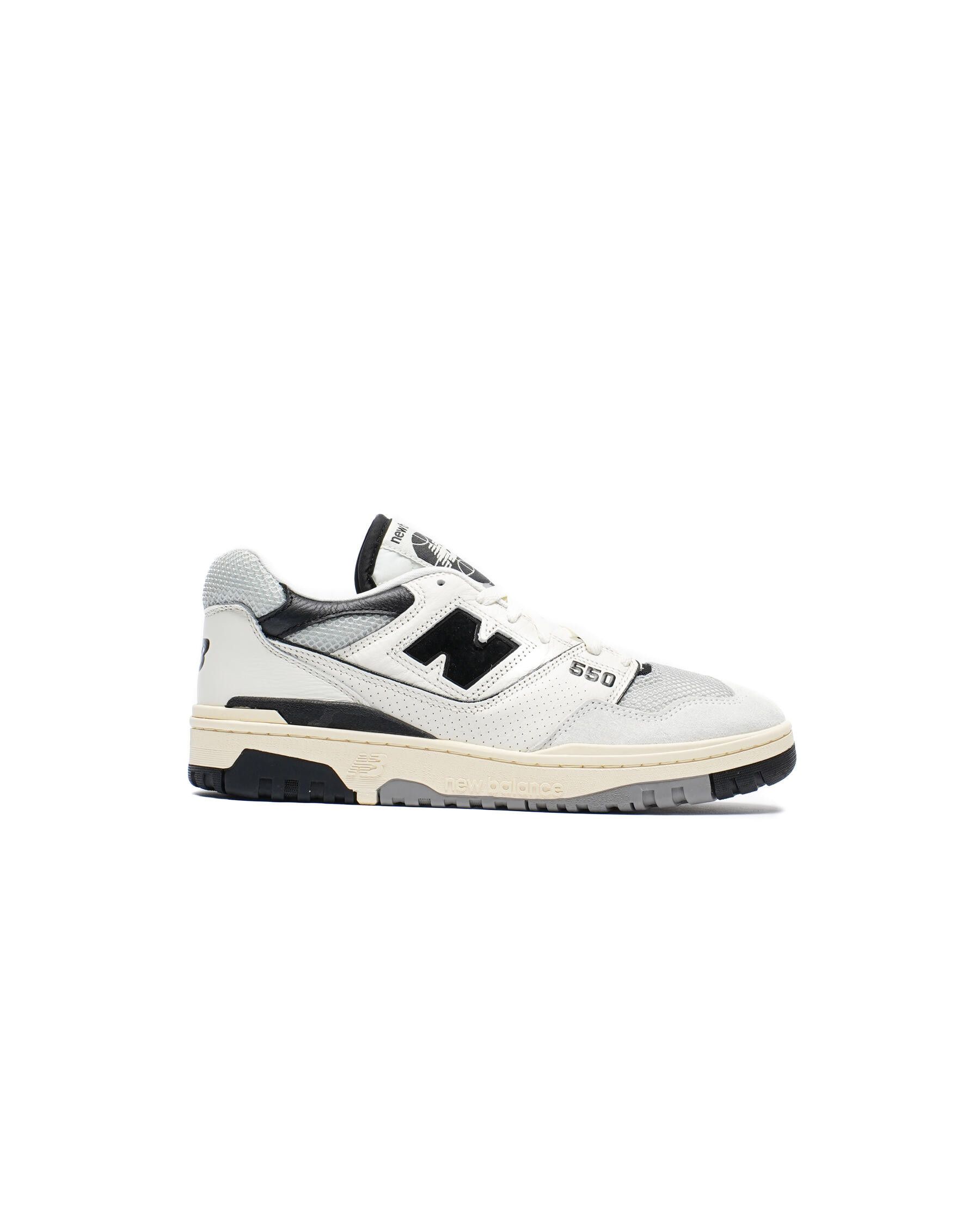 New Balance o1s22i1n1124 550 Unisex Sneakers in White Black Size US 9 / EU 42 - 1 Thumbnail