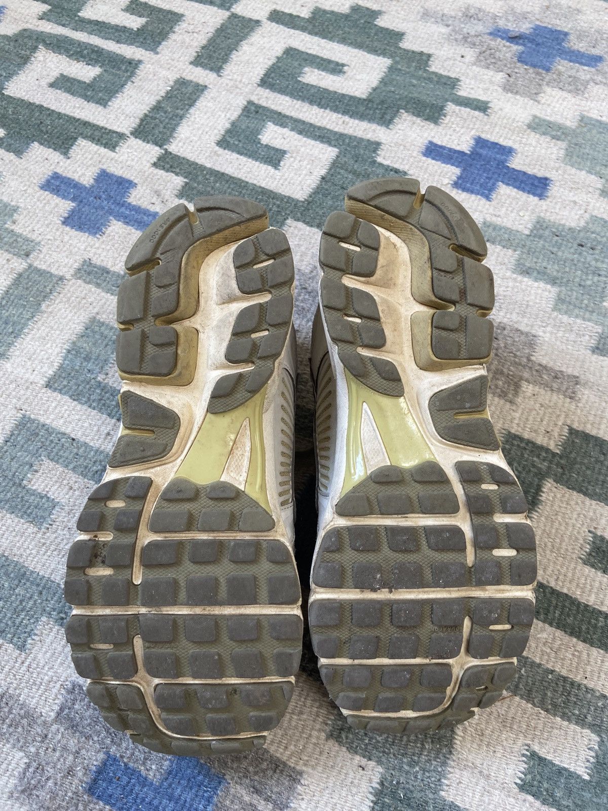 Nike Nike Vomero 5 Olive Size US 8.5 / EU 41-42 - 2 Thumbnail