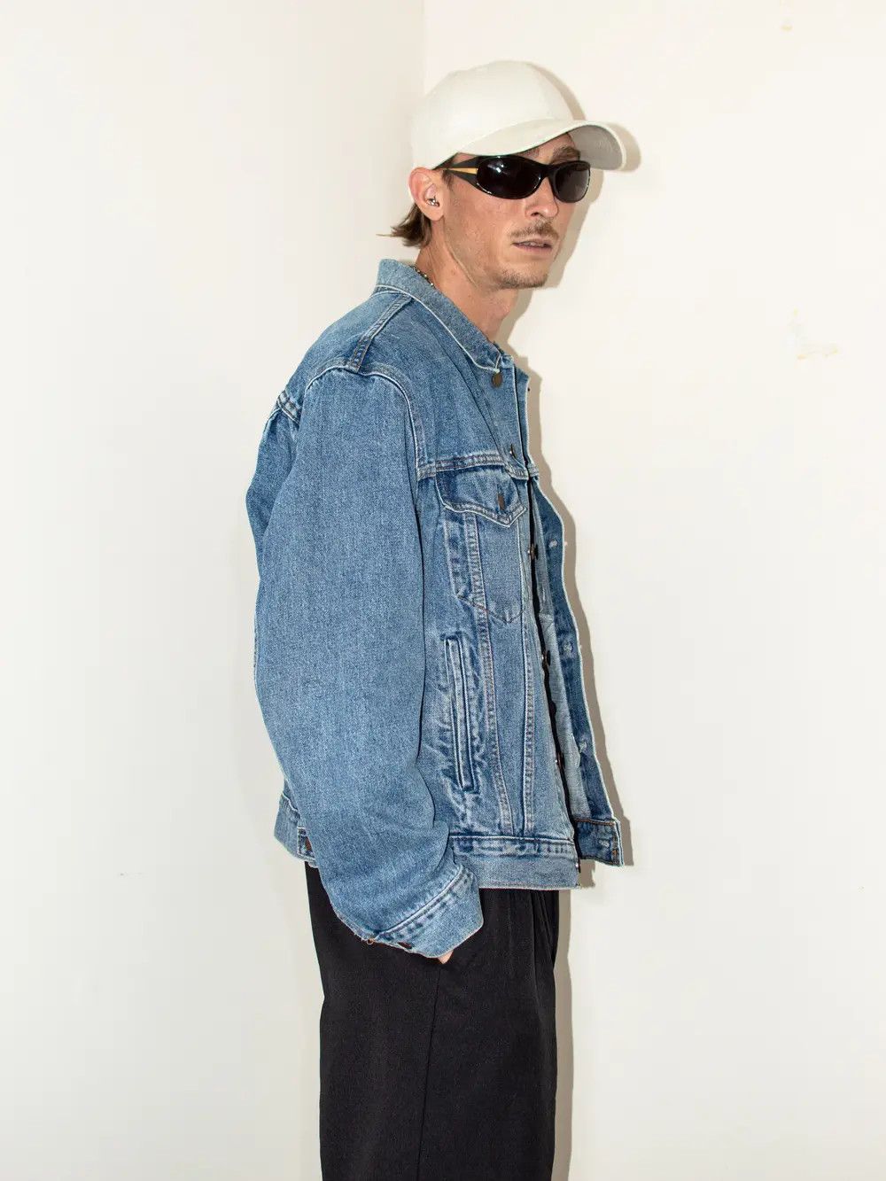 Levi's × Vintage Vintage Levis Born to ride patched denim bomber jacket Size US L / EU 52-54 / 3 - 2 Thumbnail