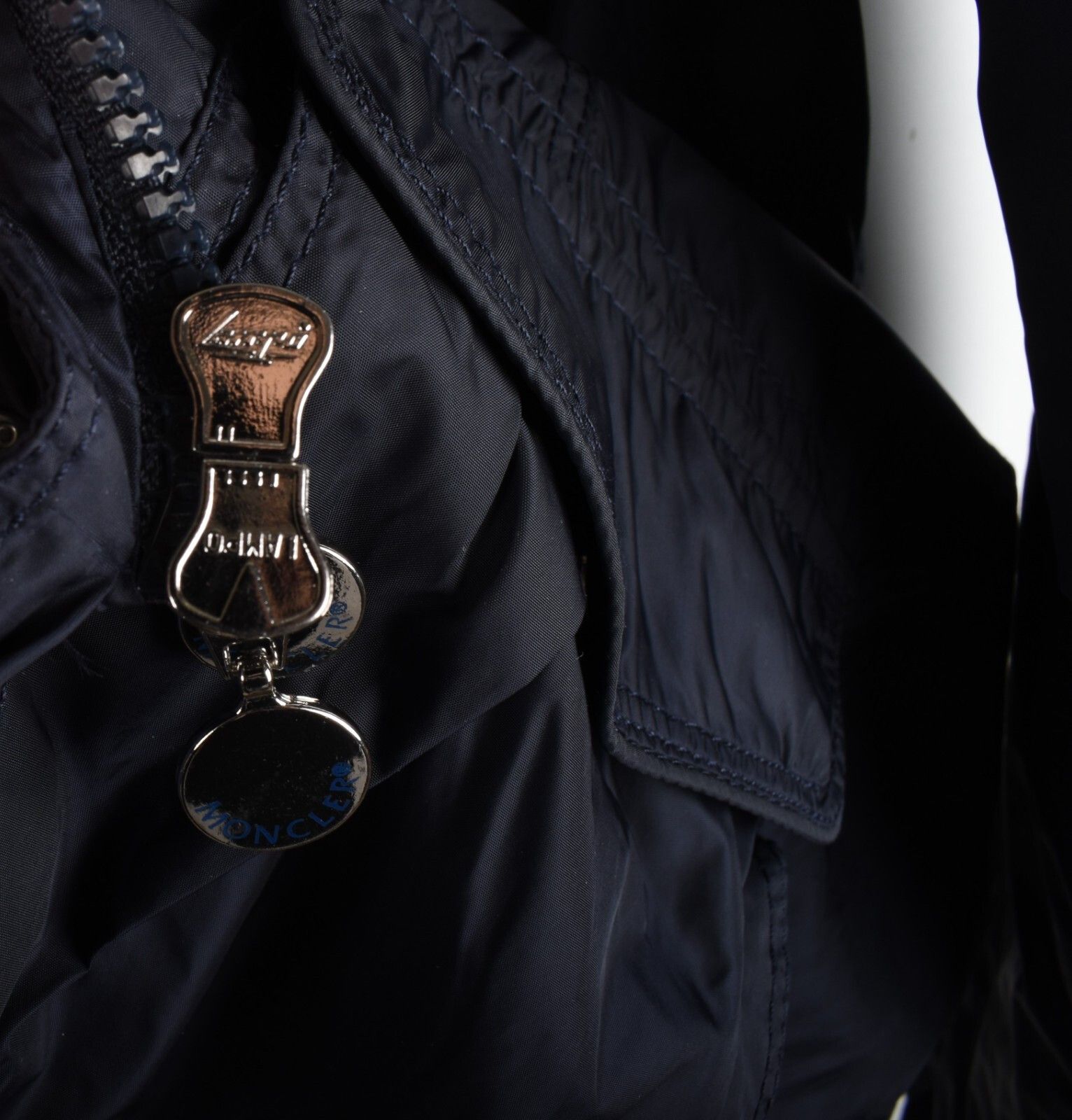 Moncler Original Moncler Loaven Hooded Women Jacket Size 3 / M H5375 Size M / US 6-8 / IT 42-44 - 6 Thumbnail