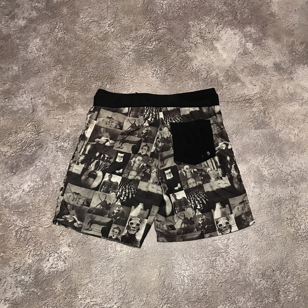 Vintage Y2K All Over Print Shorts Streetwear Skate Graphic Vintage 3 Size US 32 / EU 48 - 4 Thumbnail