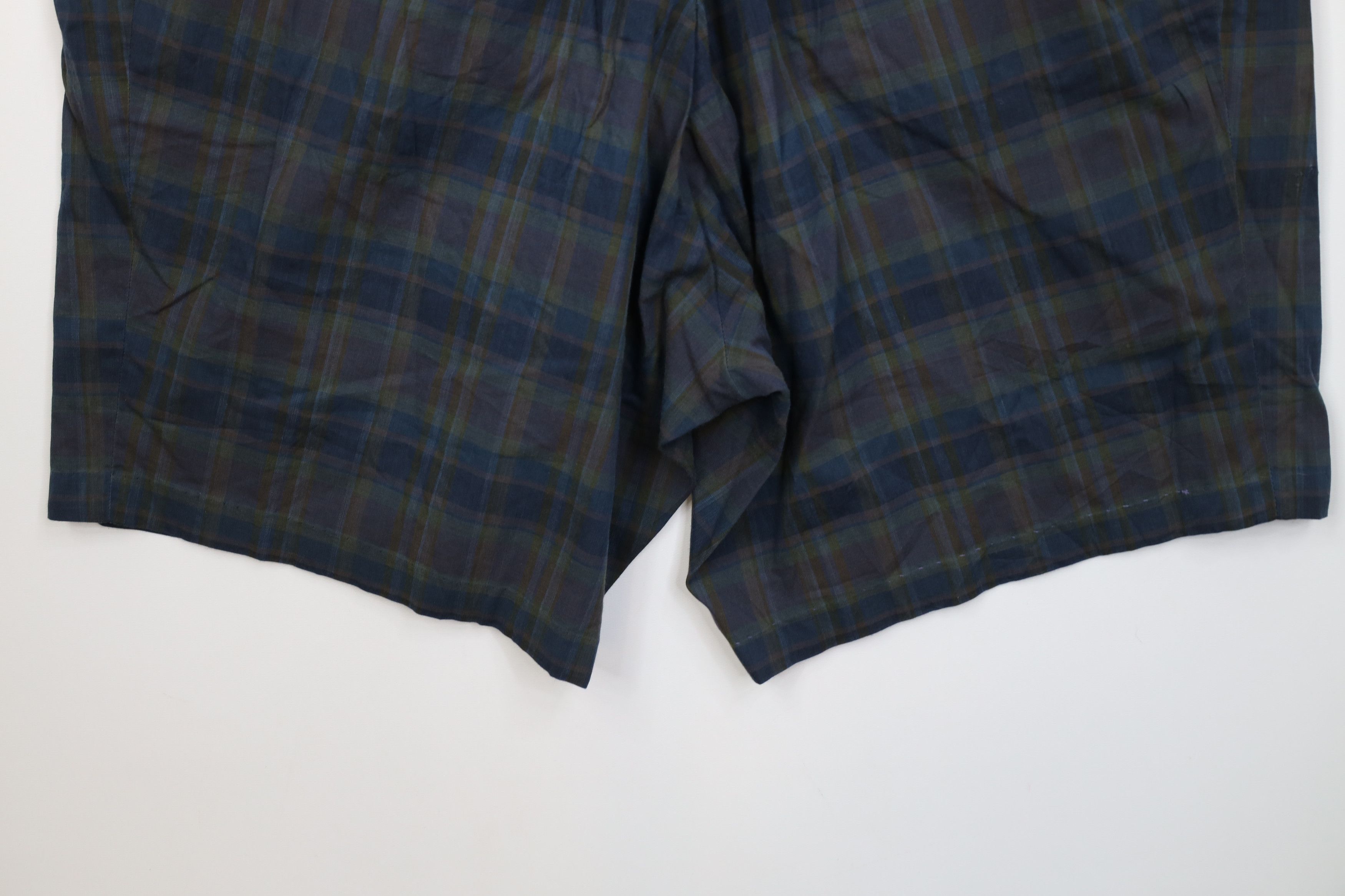 Vintage Vintage 50s Streetwear Madras Lightweight Chino Shorts USA Size US 38 / EU 54 - 11 Thumbnail