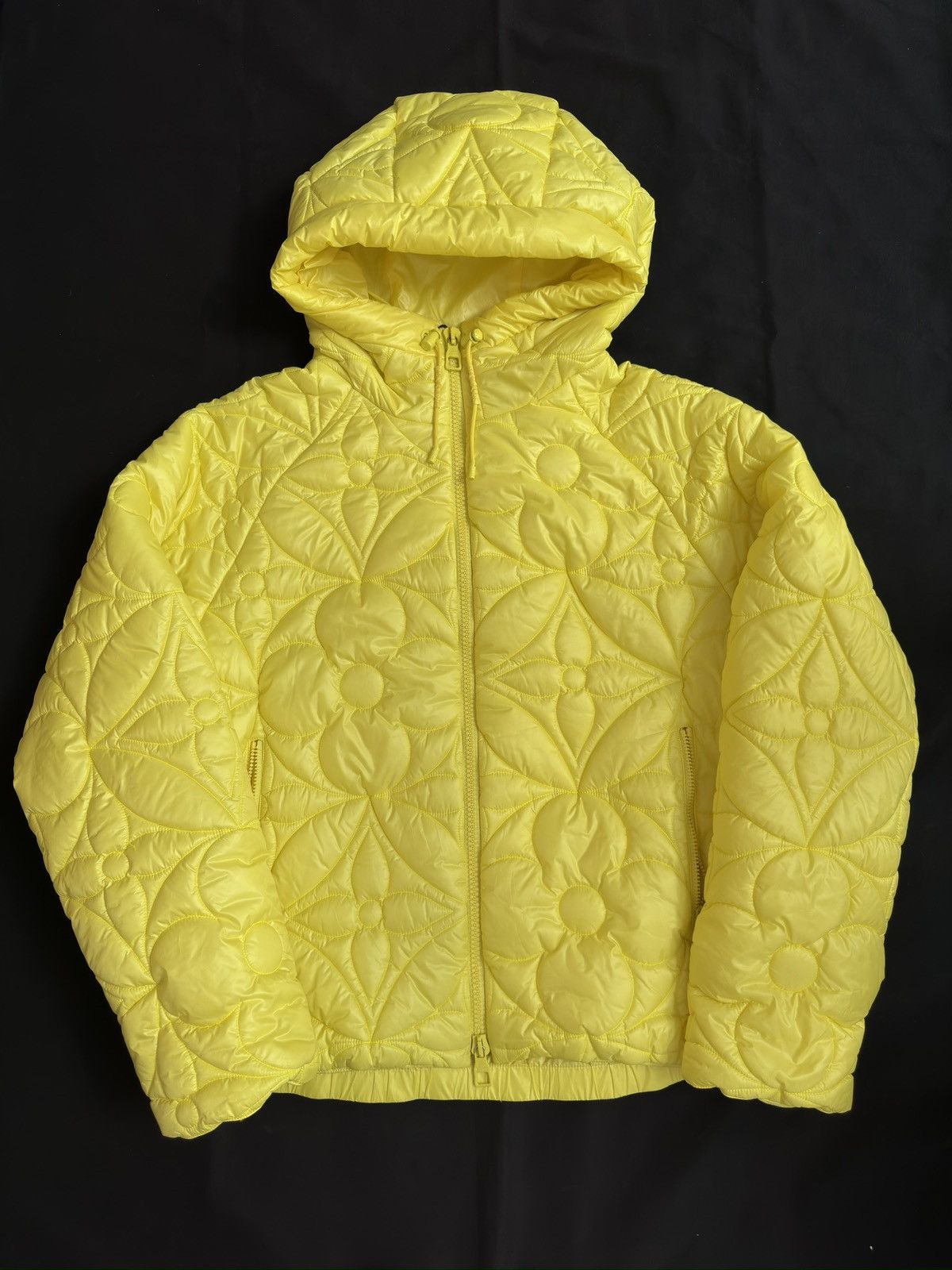 Louis Vuitton Louis Vuitton Yellow Flower Monogram Puffer Jacket Size US M / EU 48-50 / 2 - 1 Thumbnail