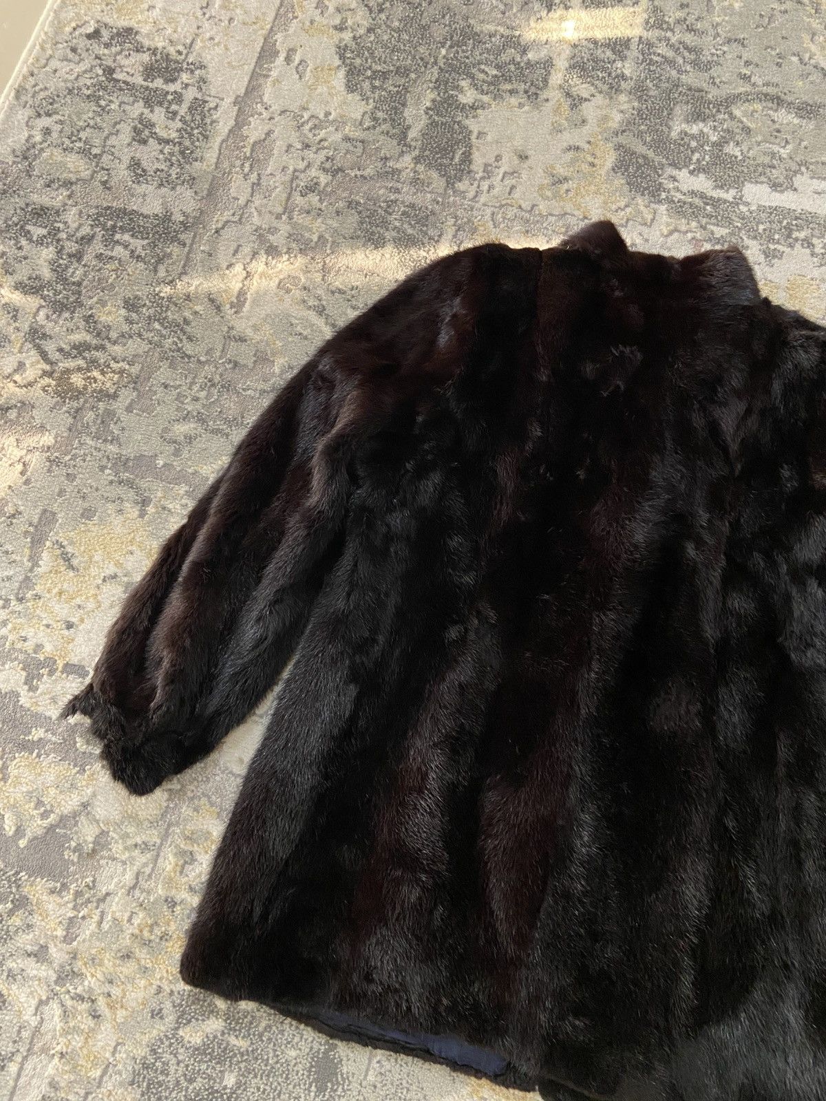 Sagafurs VINTAGE SAGAFOX FUR BLACK MINK SAGA COAT Size L / US 10 / IT 46 - 13 Thumbnail
