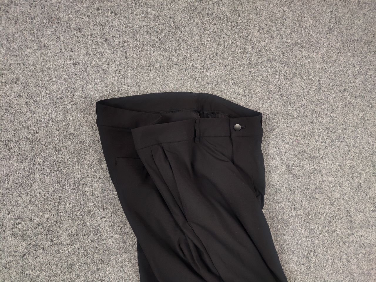 Lululemon lululemon Athletica Black Minimalist Straight Trouser Pants Size US 38 / EU 54 - 4 Thumbnail
