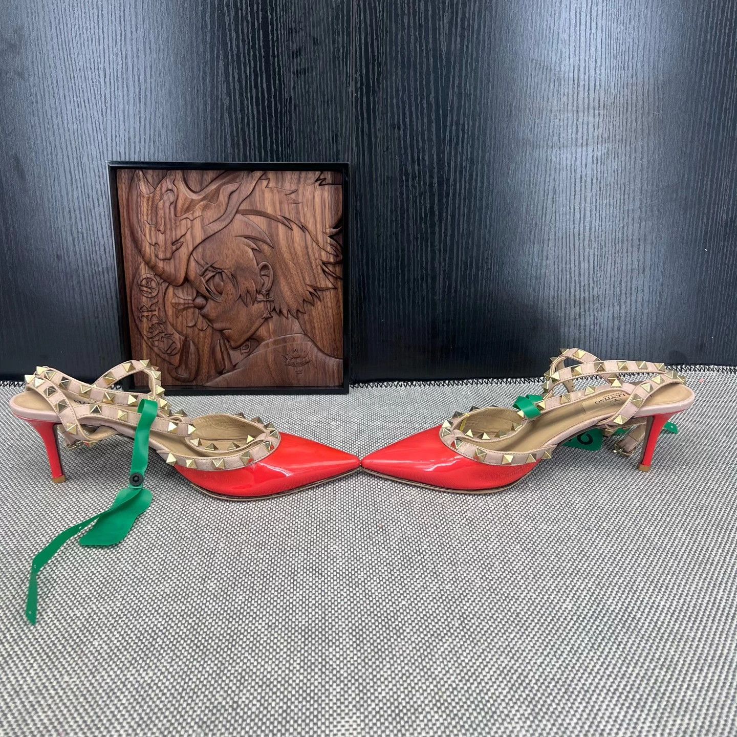 Valentino Valentino Patent Leather Orange Heels Size 37.5 w/ Box Size US 6.5 / IT 36.5 - 2 Thumbnail