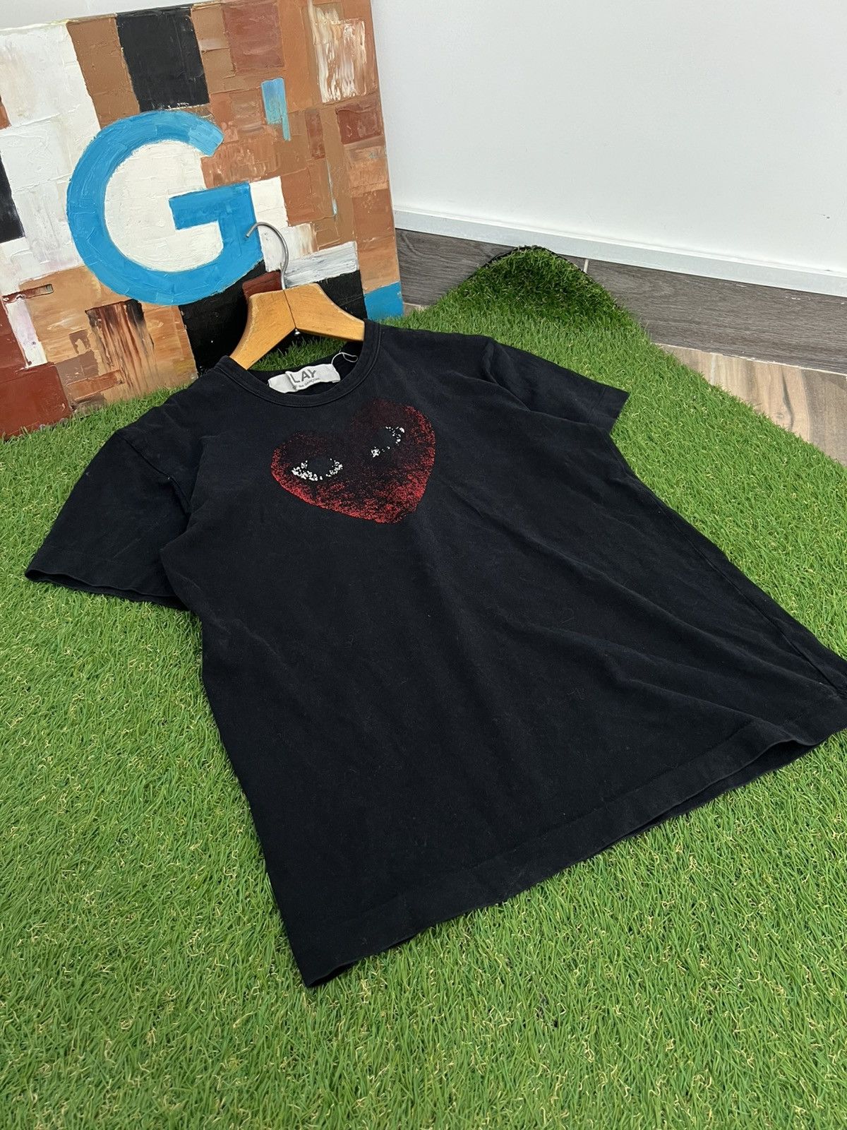 Comme des Garcons PLAY CDG Comme des Garcons Play Distressed T shirt Black Hearts Size M / US 6-8 / IT 42-44 - 4 Thumbnail