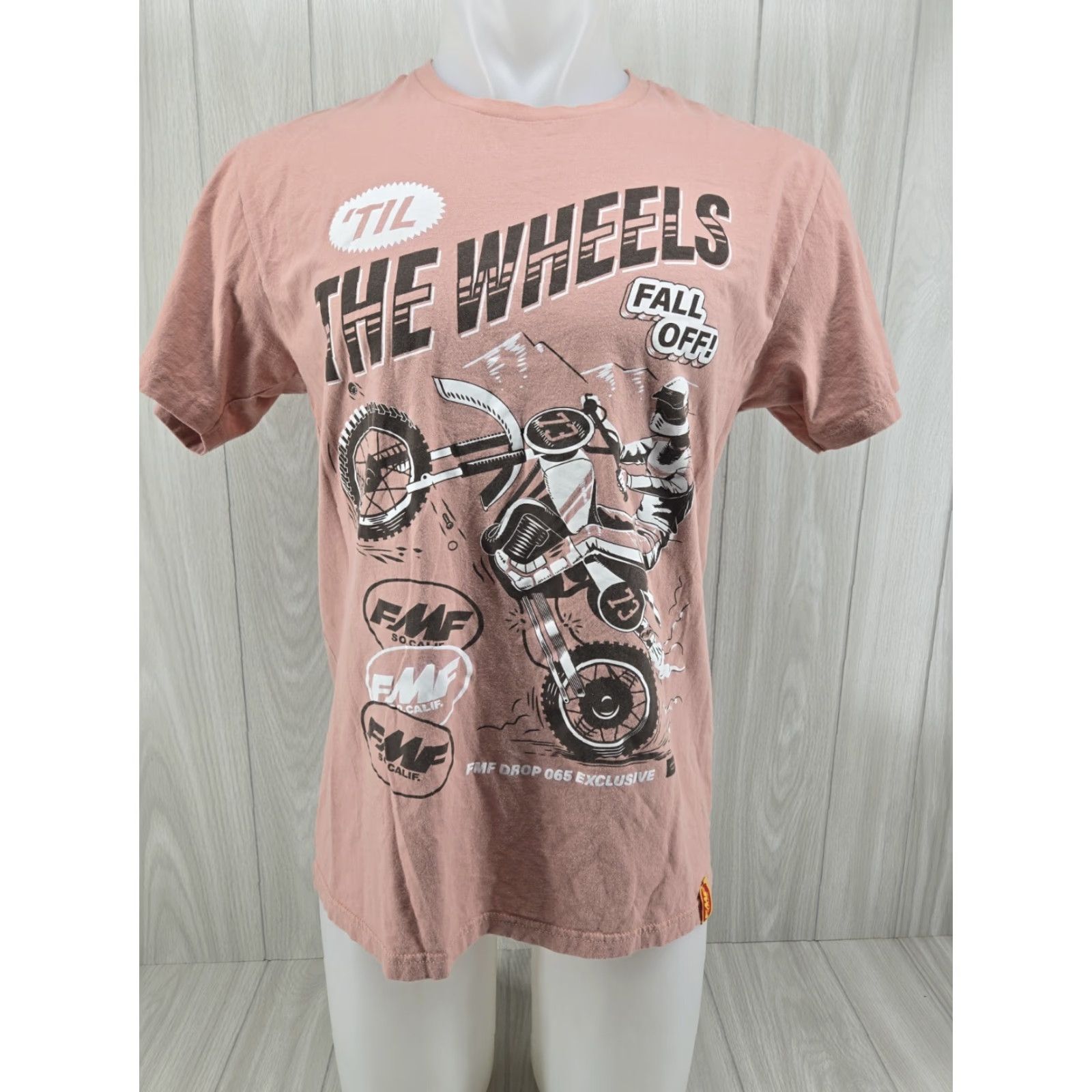 Vintage FMF Racing The Drop Salmon T Shirt Size L Mens Short Sleeve Regular Navy? Salmon Size US L / EU 52-54 / 3 - 2 Thumbnail