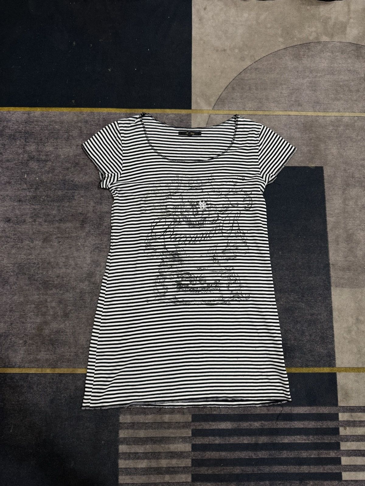 14th Addiction KARIANG Y2K IFSIX STYLE TSHIRT Size M / US 6-8 / IT 42-44 - 1 Thumbnail