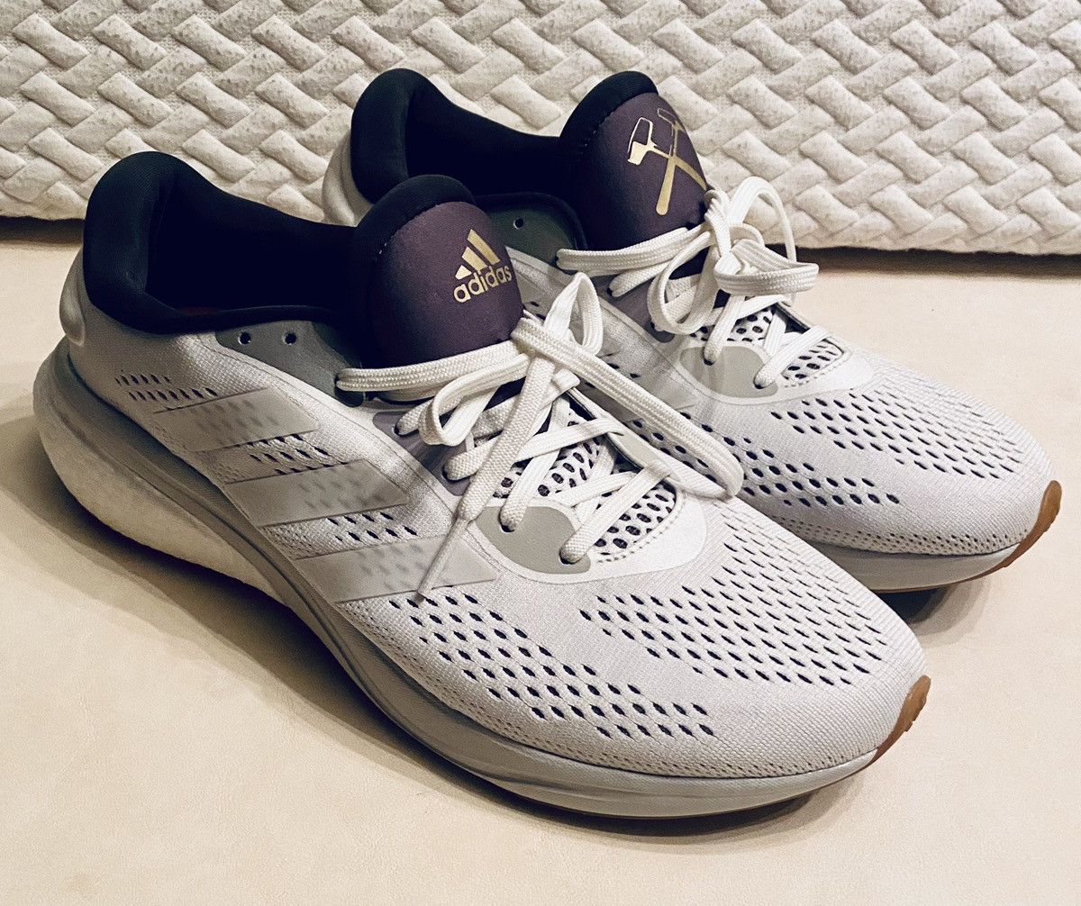 adidas gazelle silver green womens adidas Adizero Avanti Tyo Tinman Elite Shoes - Unisex - Cloud White / Gold / Grey Two main image 0