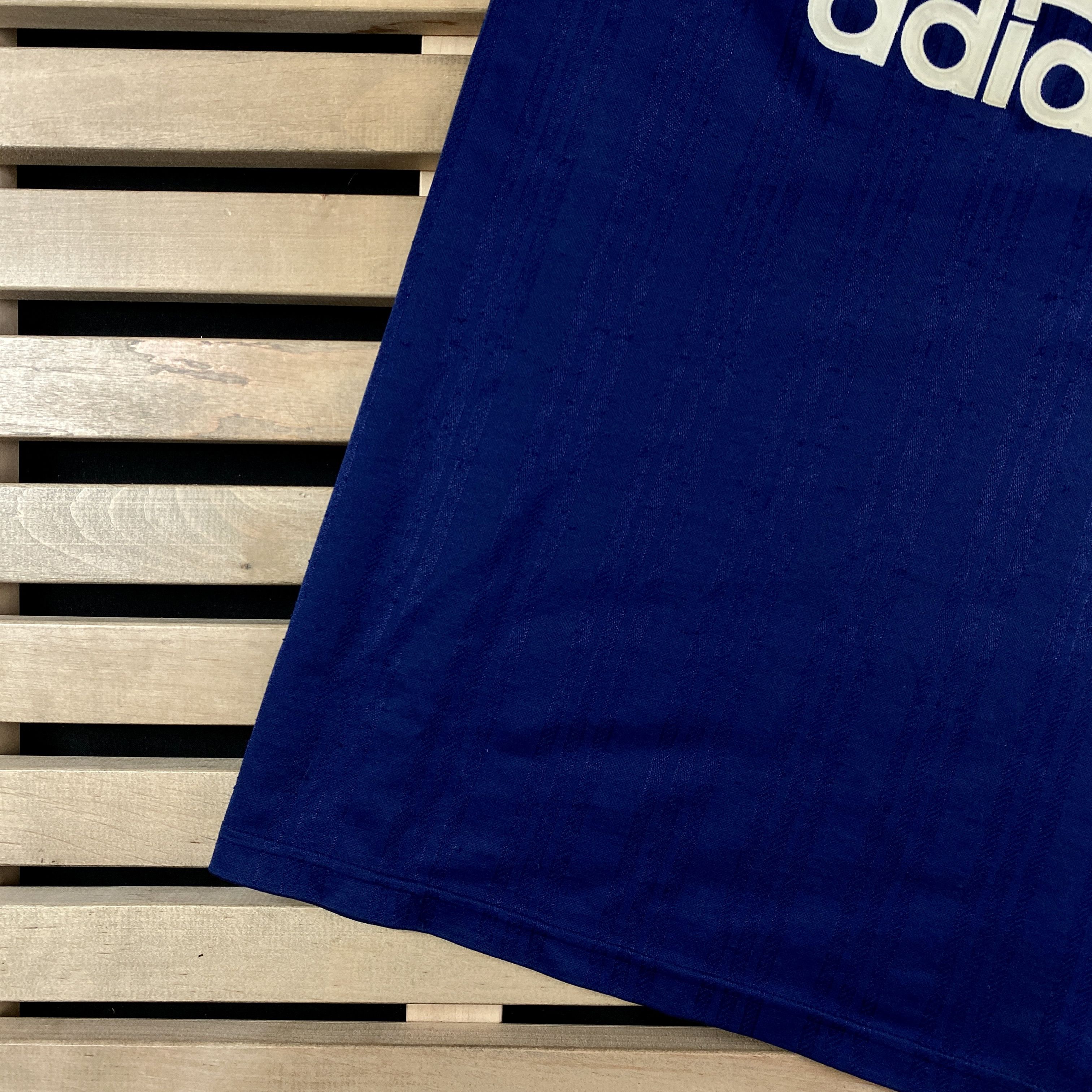 Adidas × Vintage Mens T-Shirt Jersey Adidas Vintage Big Logo Size L Size US L / EU 52-54 / 3 - 3 Thumbnail