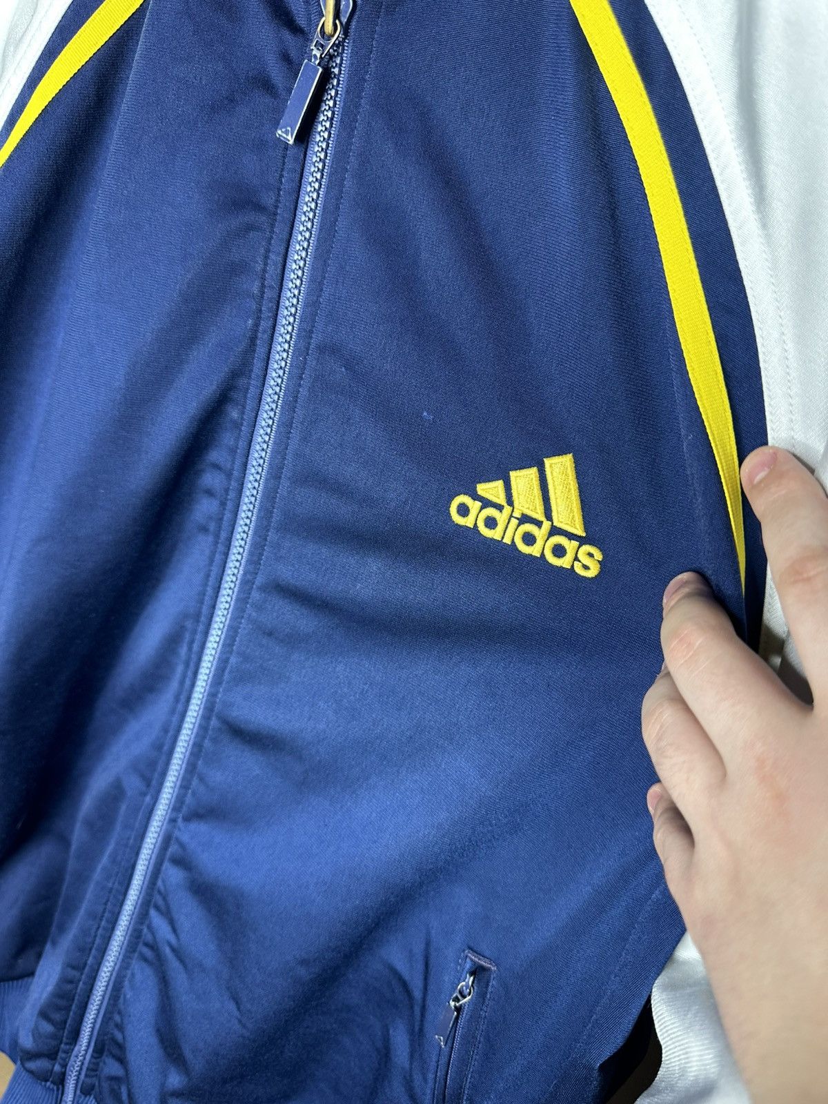 Adidas Vintage Adidas Track Jacket Stripe Performance Logo Size M Size US M / EU 48-50 / 2 - 7 Thumbnail